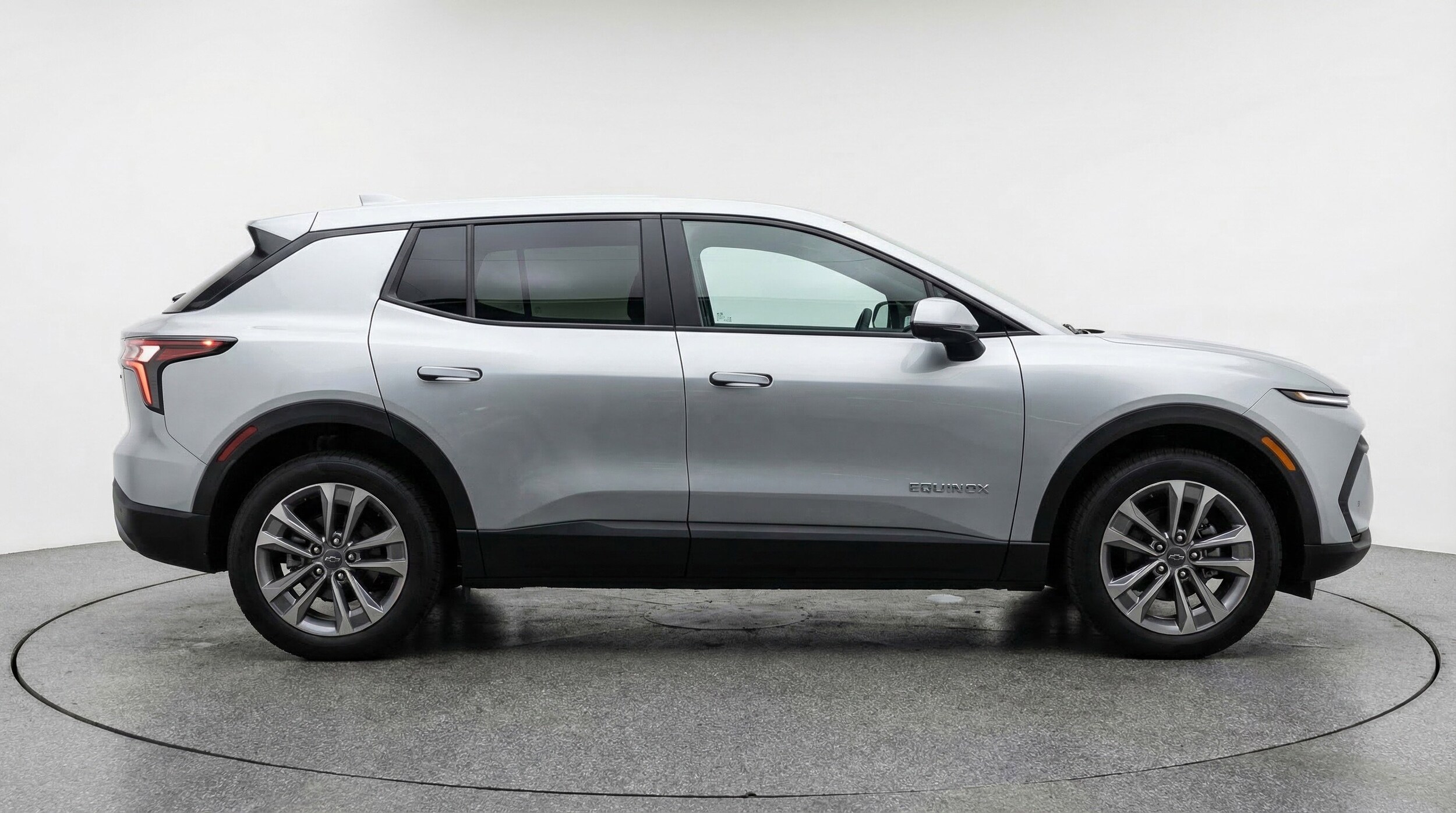 Thumbnail: 2025 Chevrolet Equinox - 11