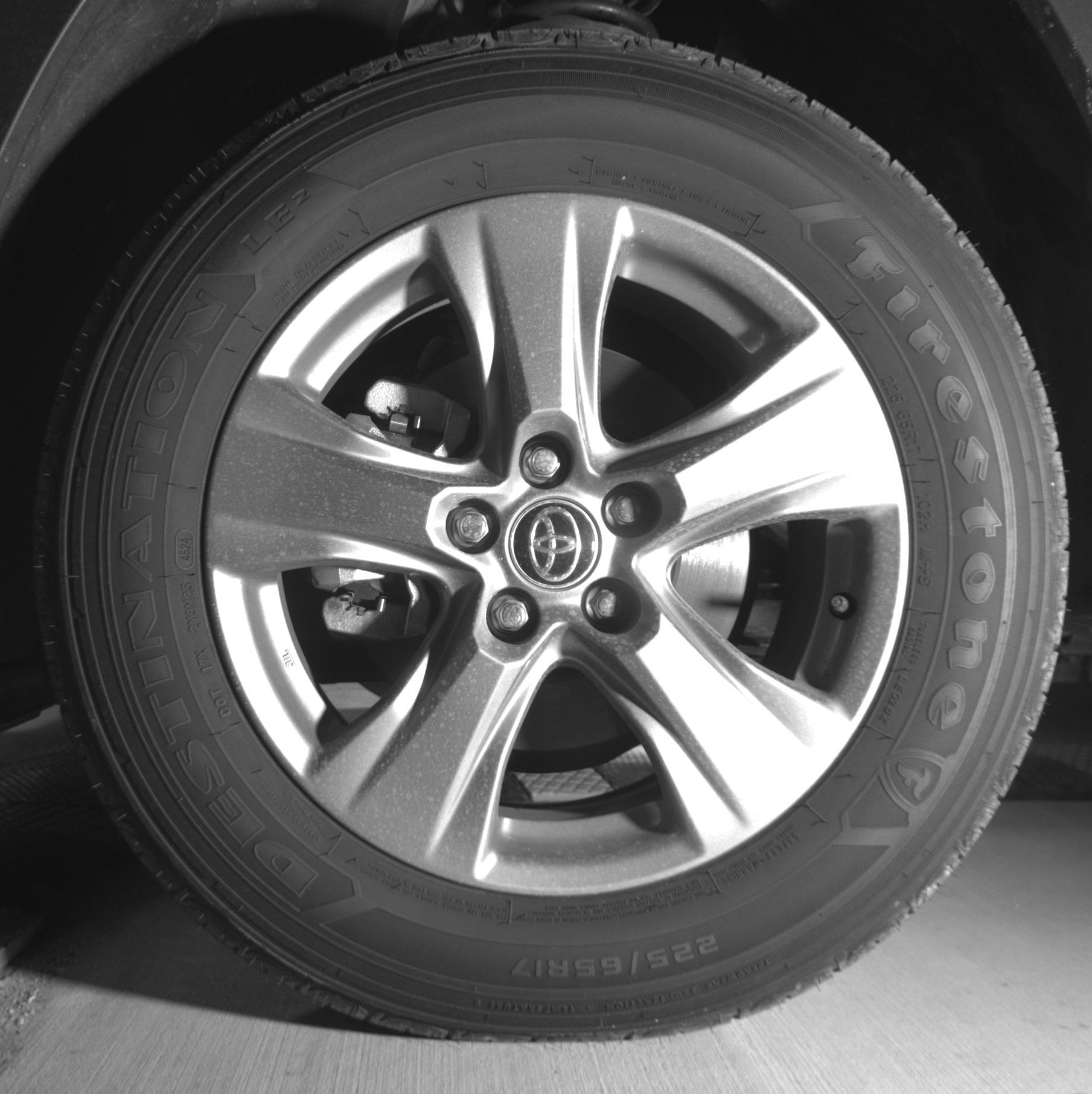 Thumbnail: 2025 Toyota RAV4 - 9