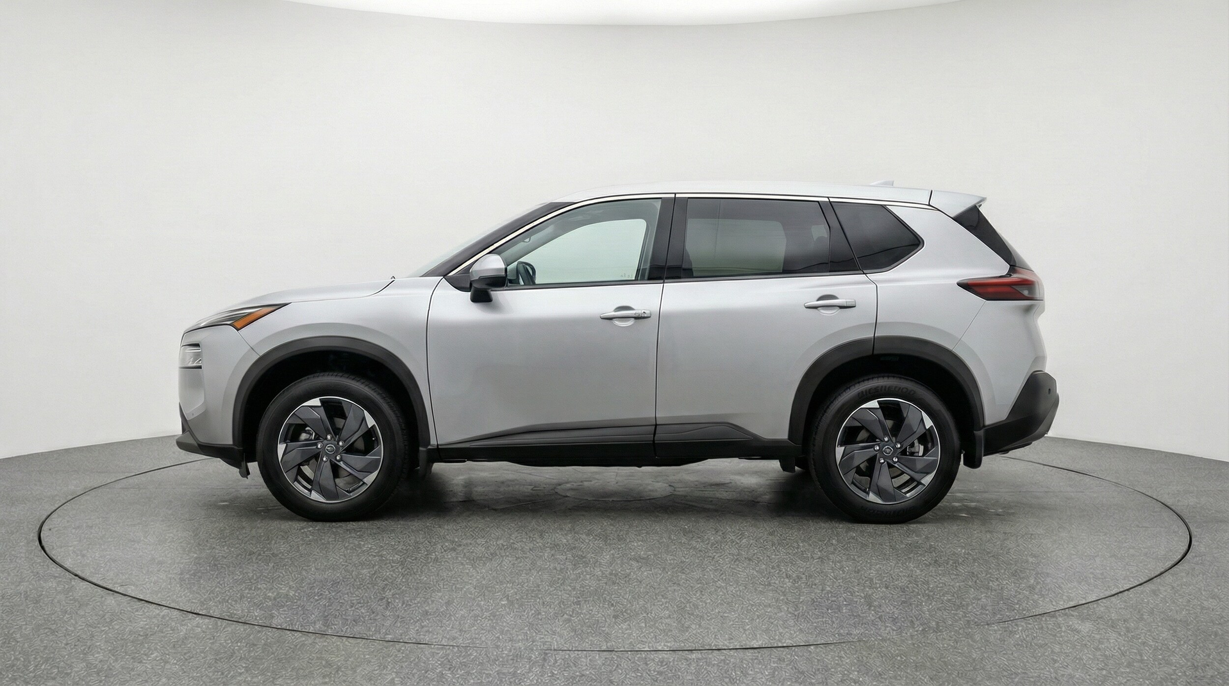 Thumbnail: 2025 Nissan Rogue - 4