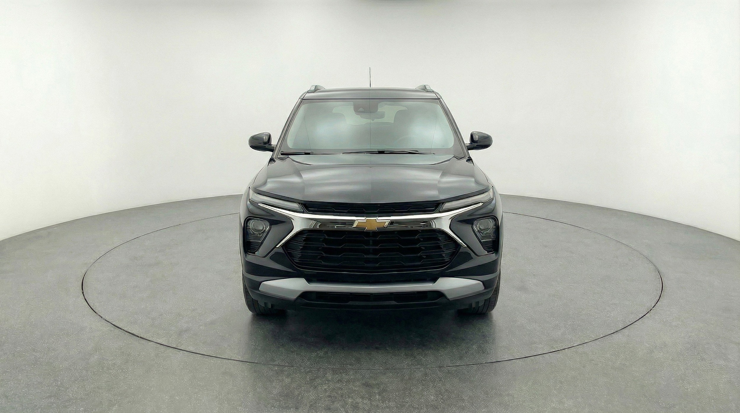 Thumbnail: 2025 Chevrolet TrailBlazer - 2
