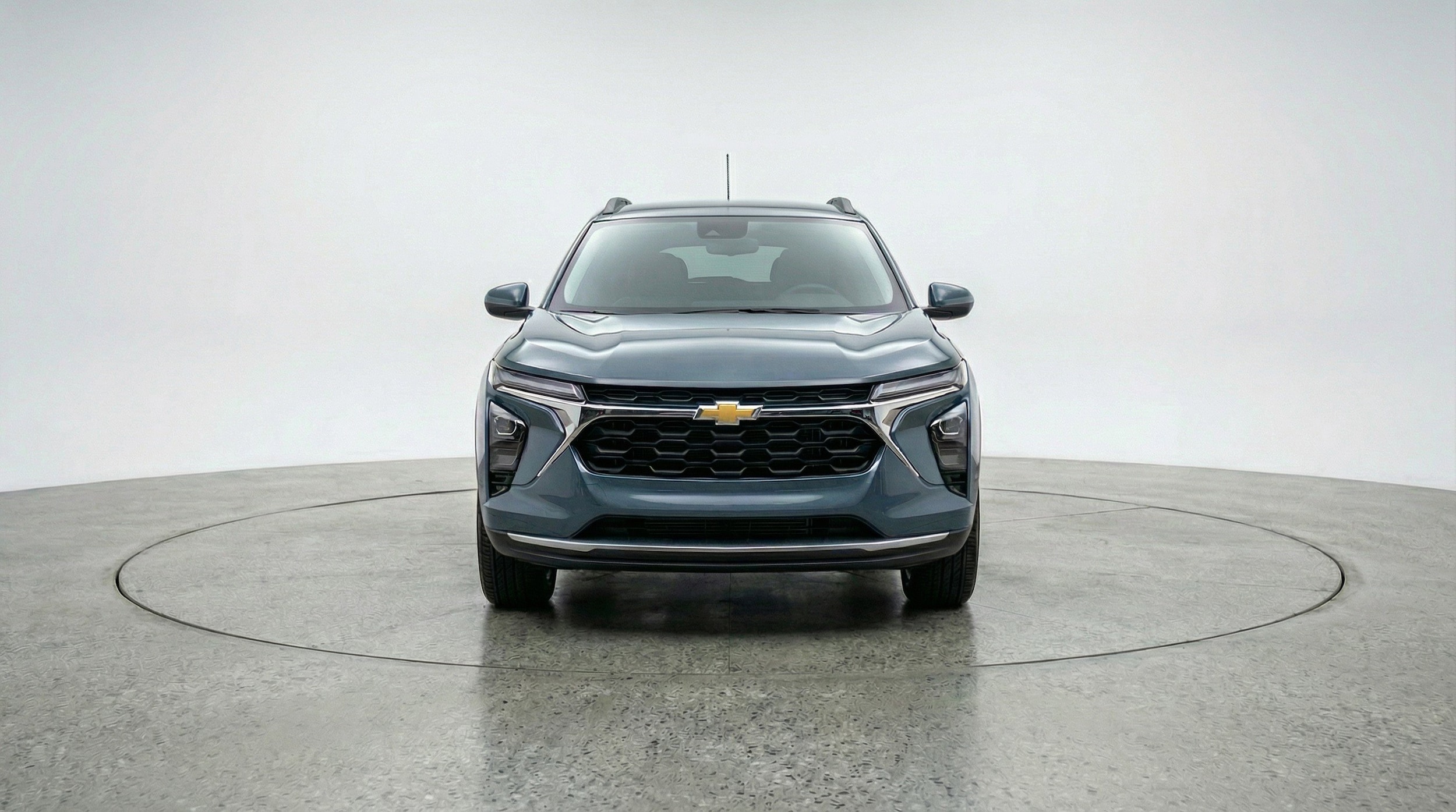 Thumbnail: 2025 Chevrolet Trax - 2