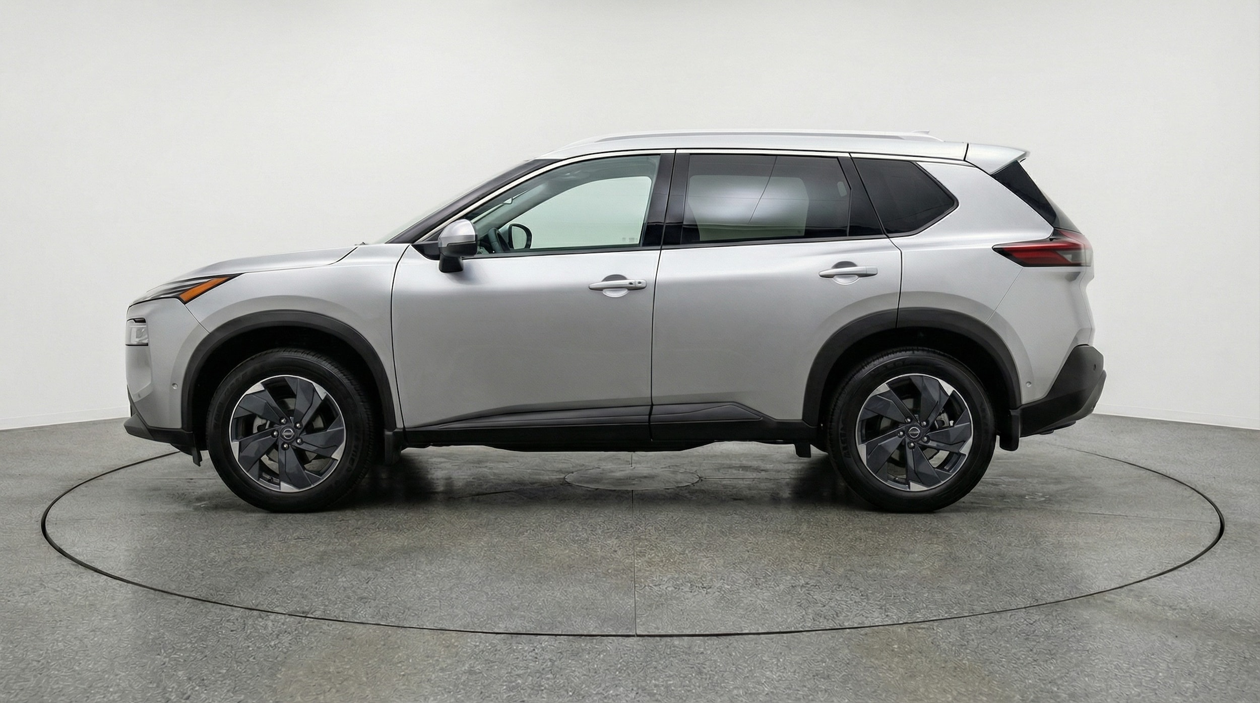 Thumbnail: 2025 Nissan Rogue - 4