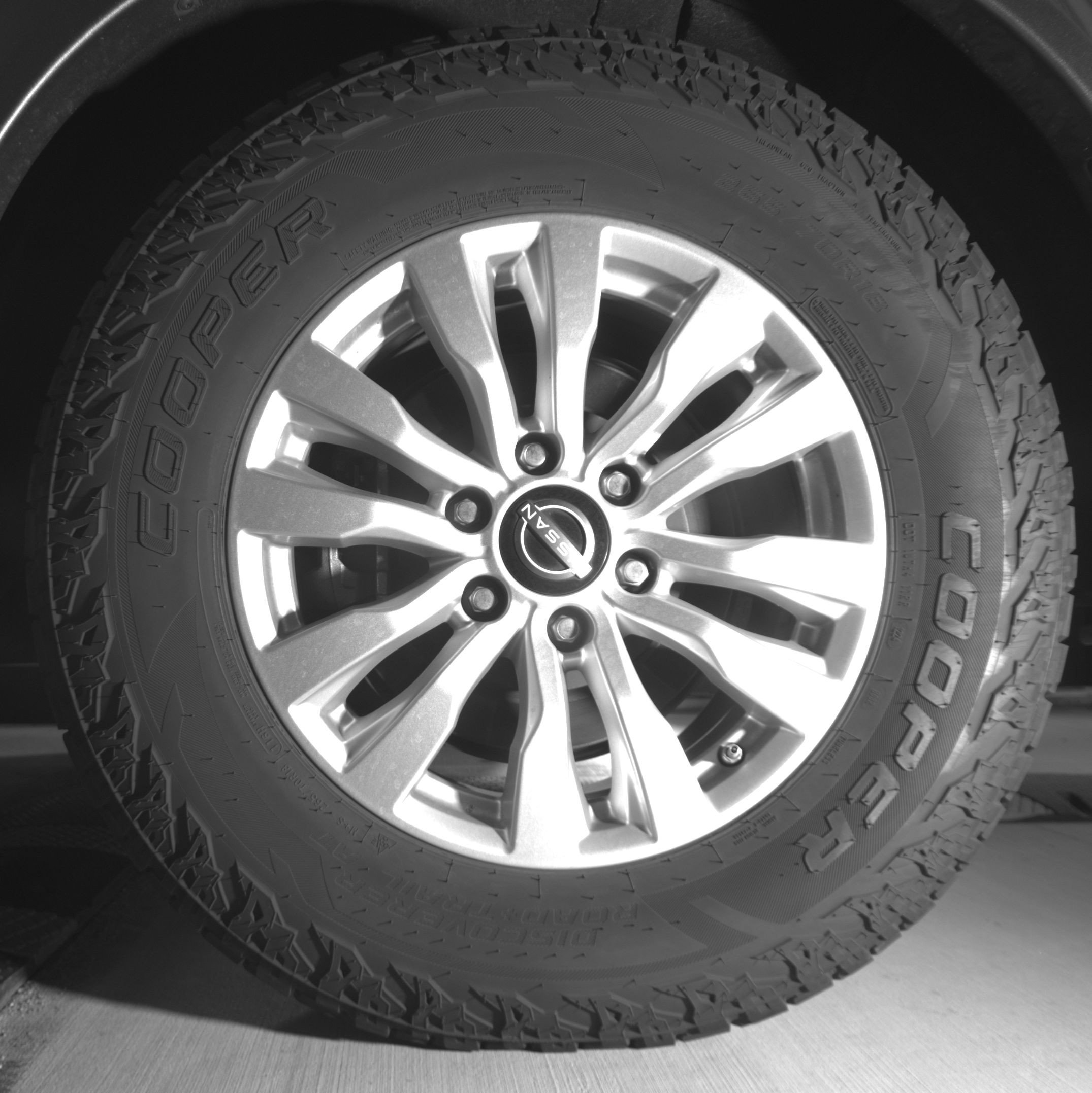 Thumbnail: 2023 Nissan Armada - 14