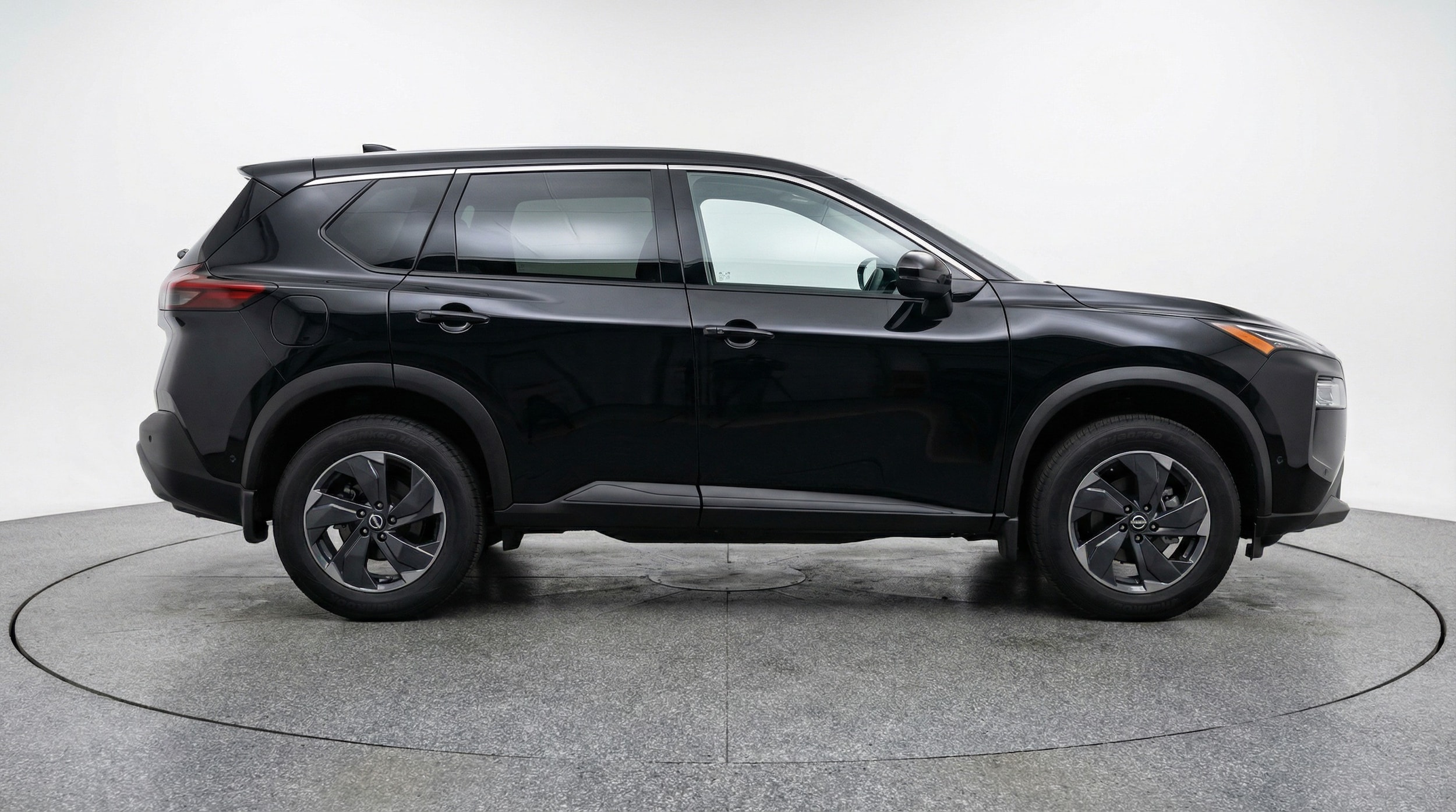 Thumbnail: 2025 Nissan Rogue - 8