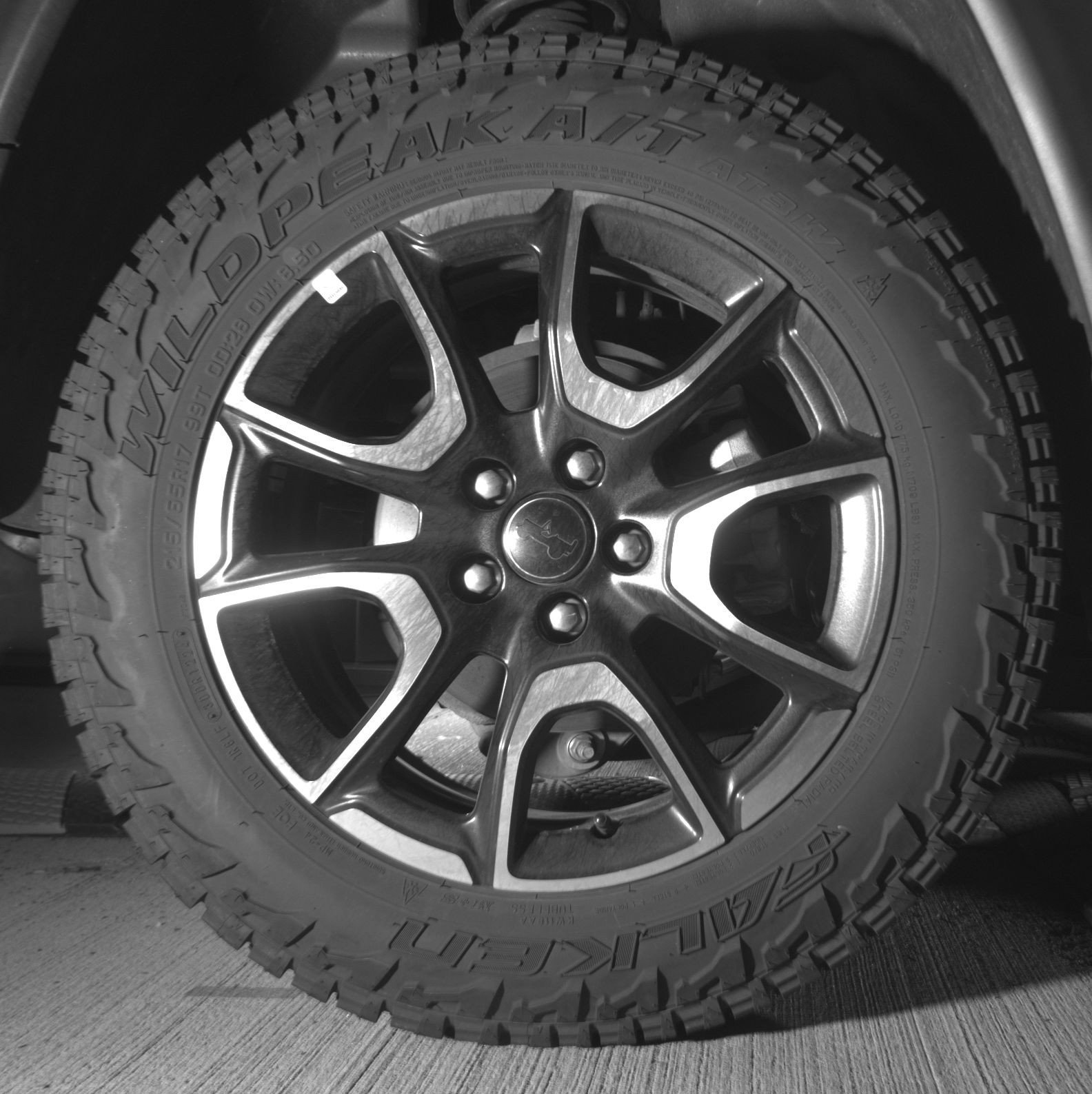 Thumbnail: 2025 Jeep Compass - 15