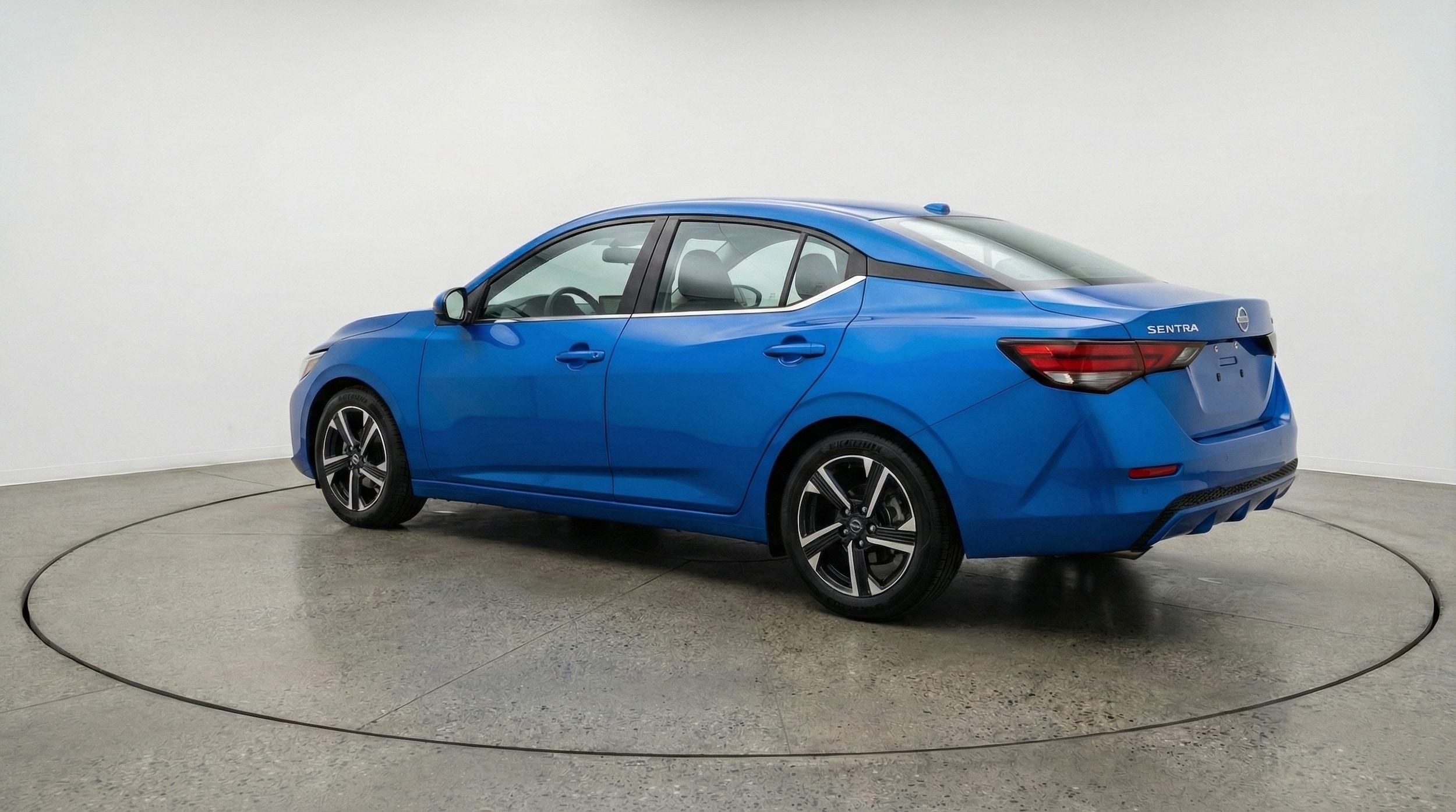 Thumbnail: 2025 Nissan Sentra - 5