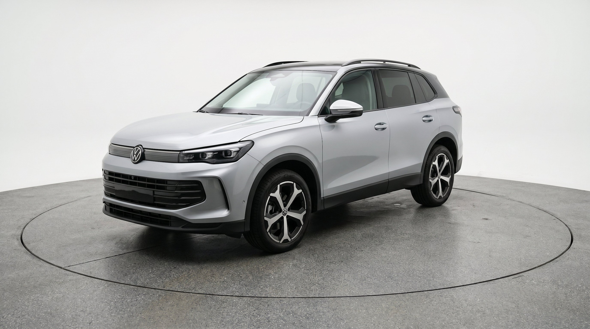 Thumbnail: 2026 Volkswagen Tiguan - 3