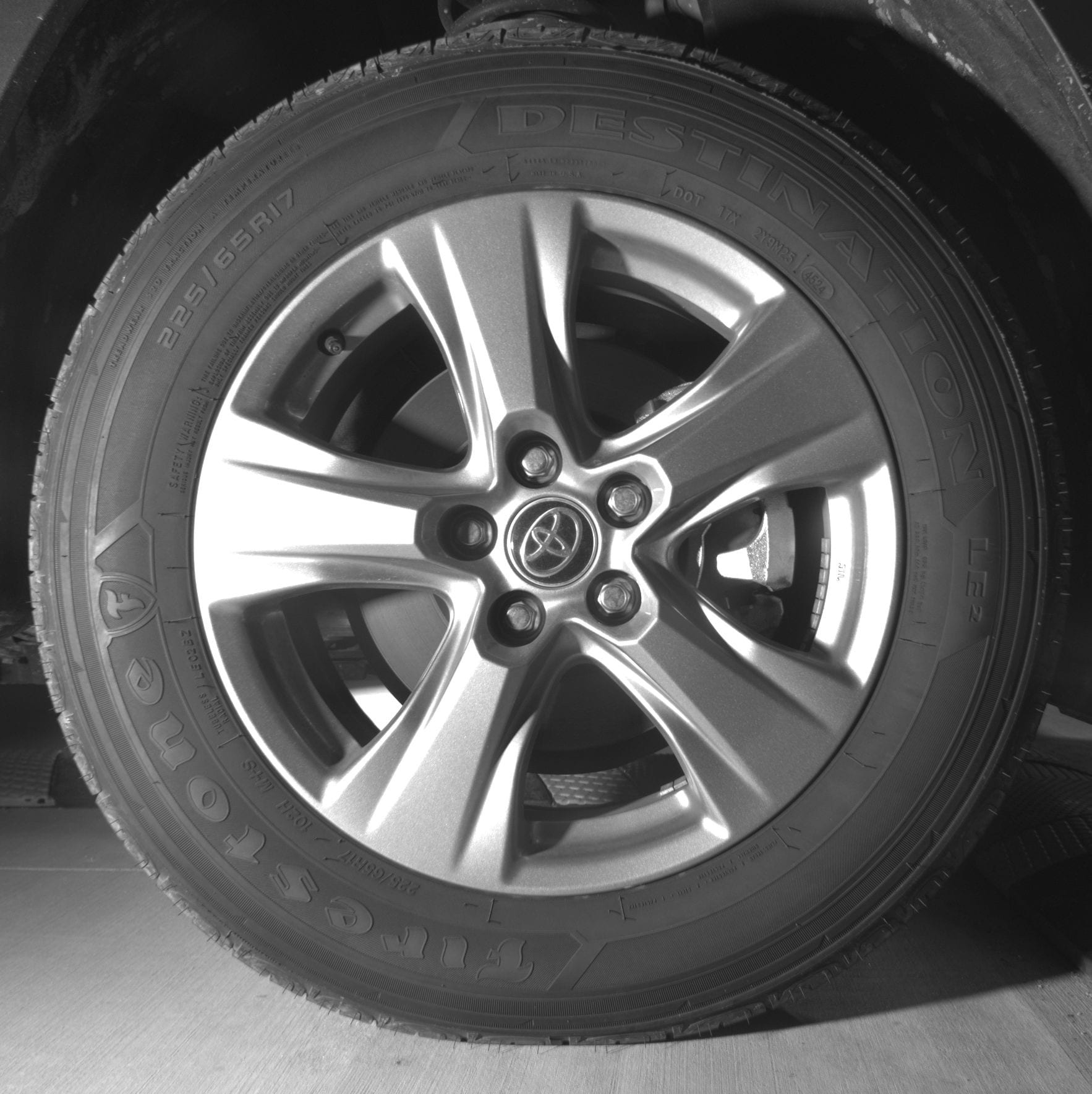 Thumbnail: 2025 Toyota RAV4 - 10