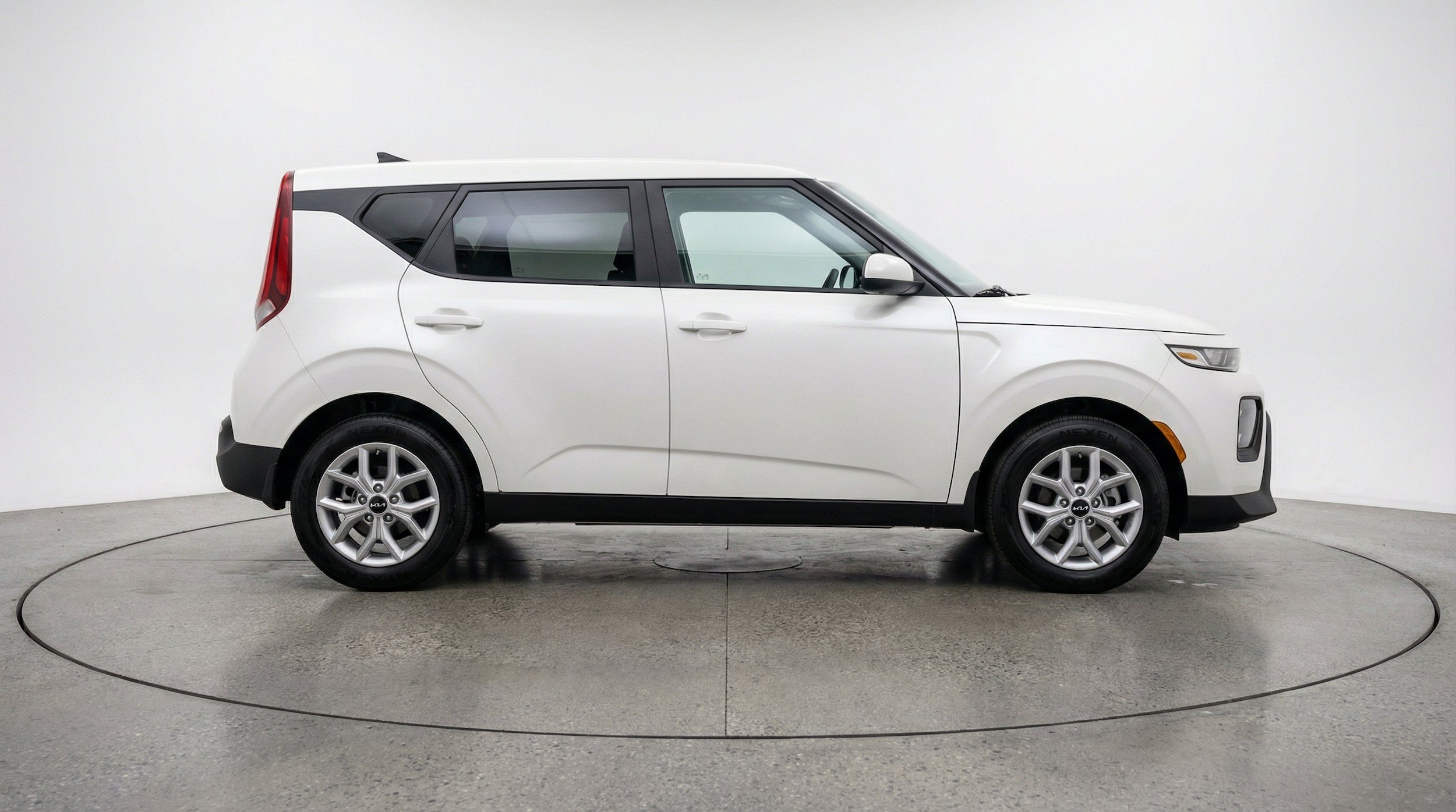 Thumbnail: 2025 Kia Soul - 11
