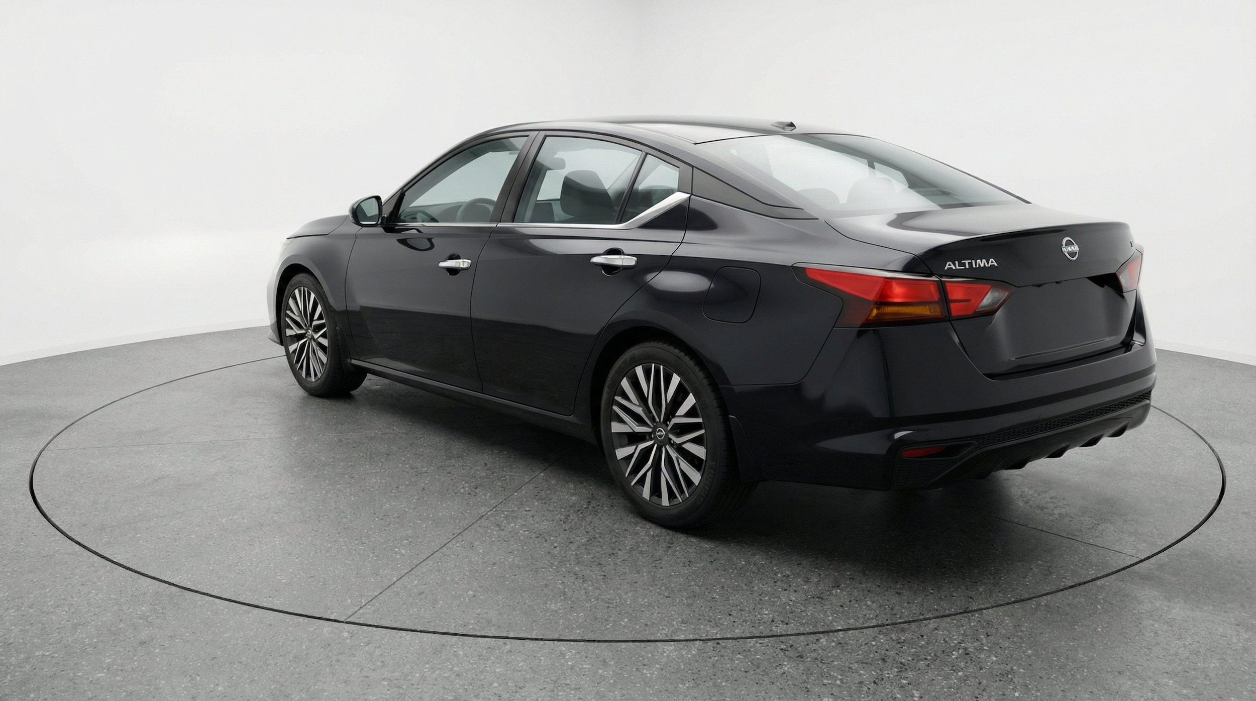 Thumbnail: 2025 Nissan Altima - 6