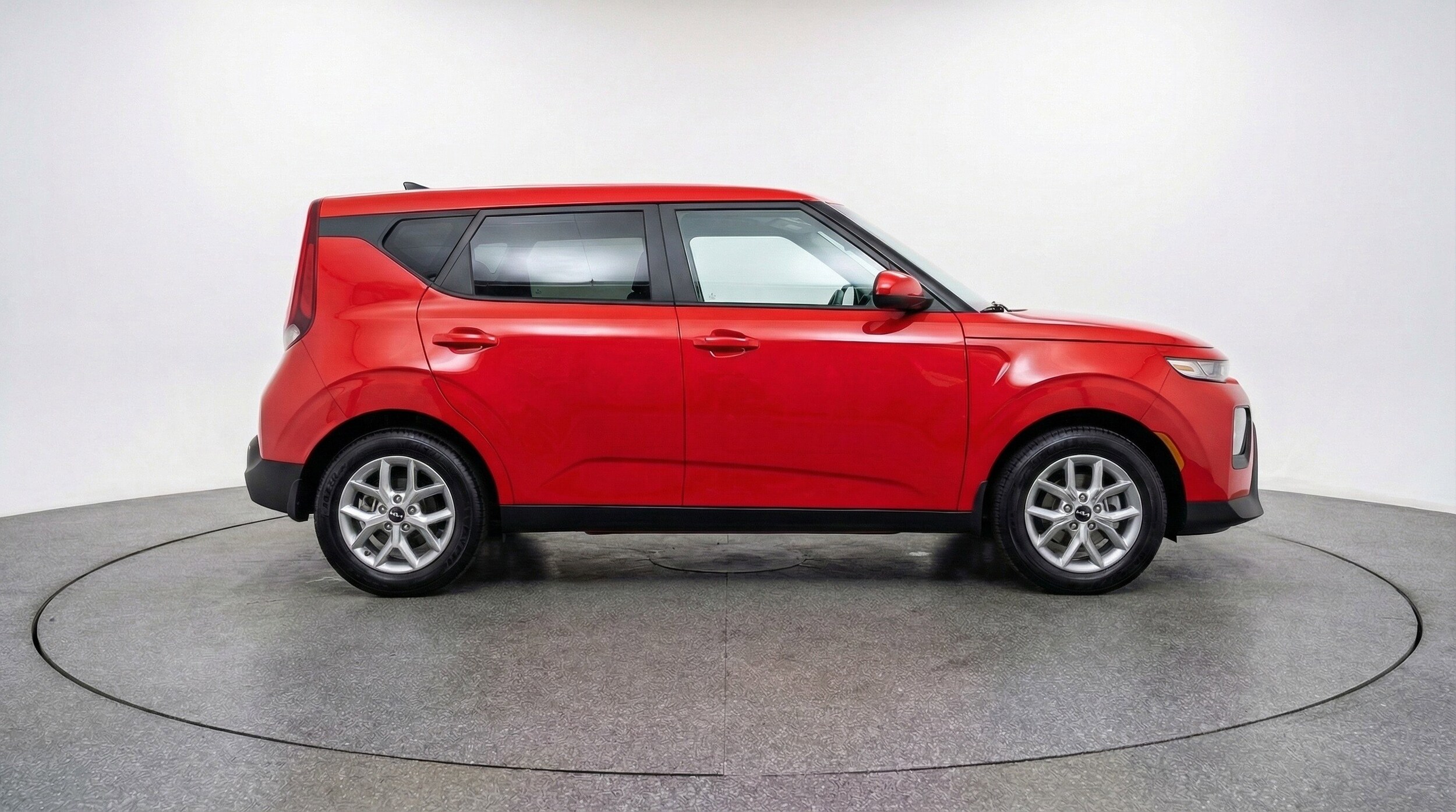 Thumbnail: 2025 Kia Soul - 11