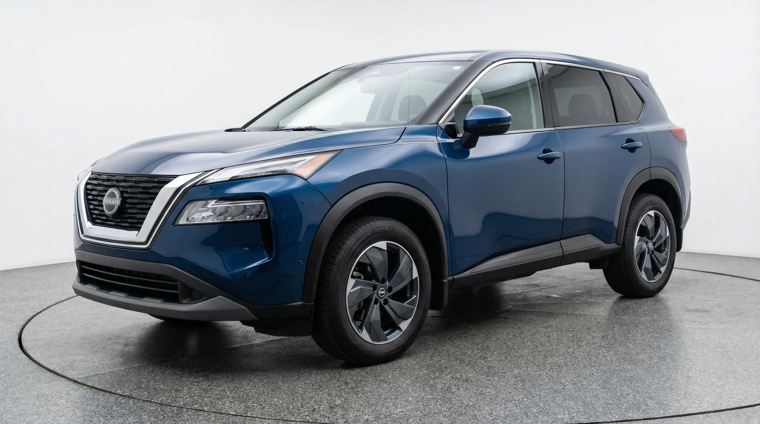 Thumbnail: 2025 Nissan Rogue - 3