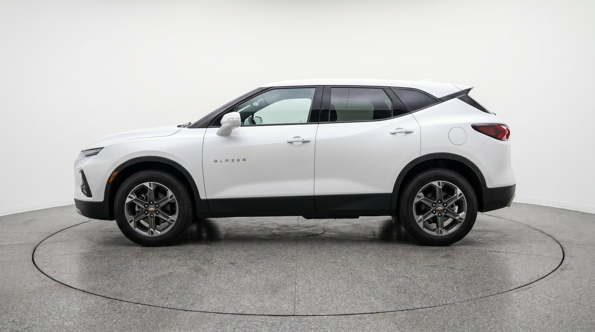 Thumbnail: 2025 Chevrolet Blazer - 5