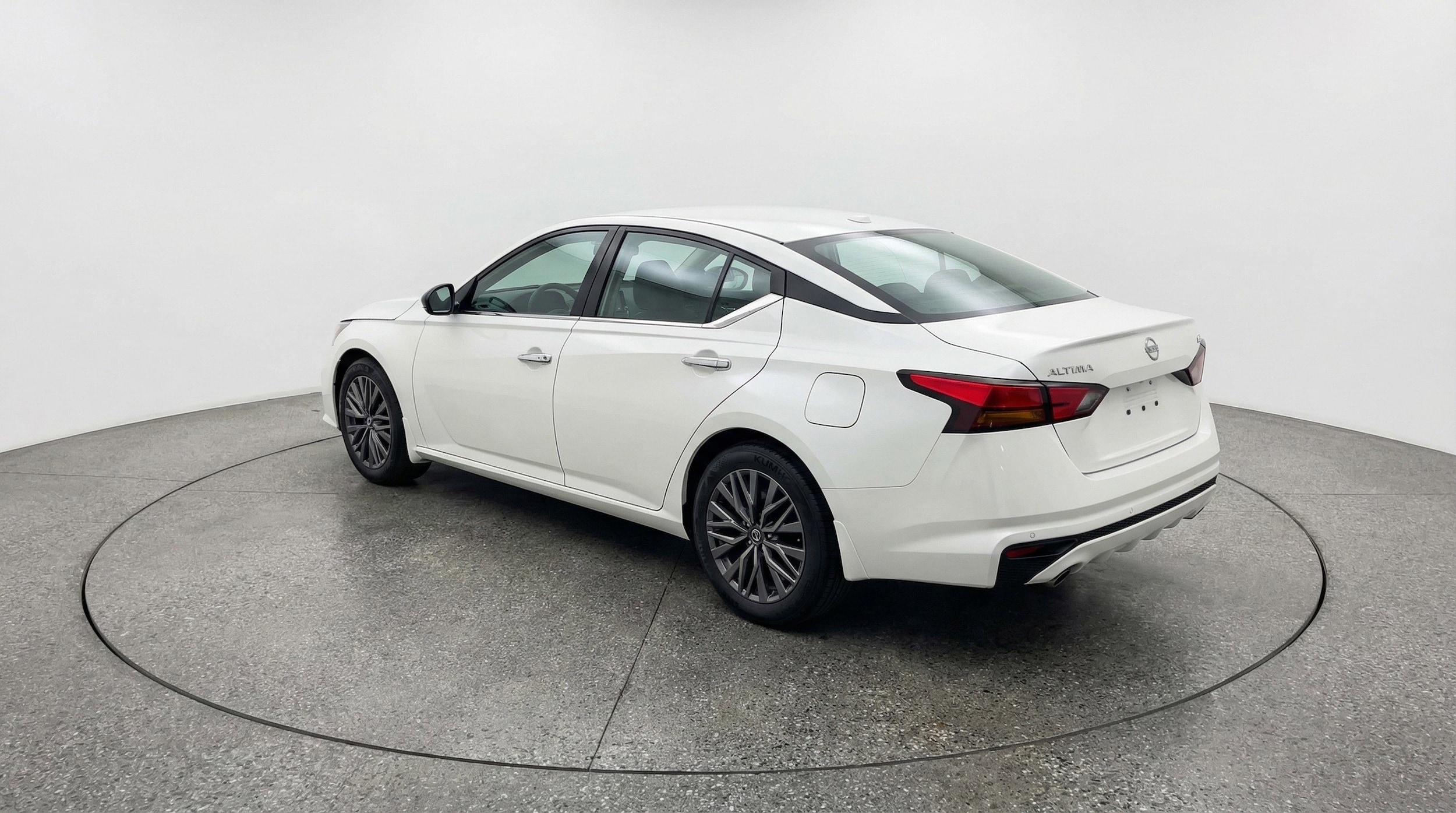 Thumbnail: 2025 Nissan Altima - 6