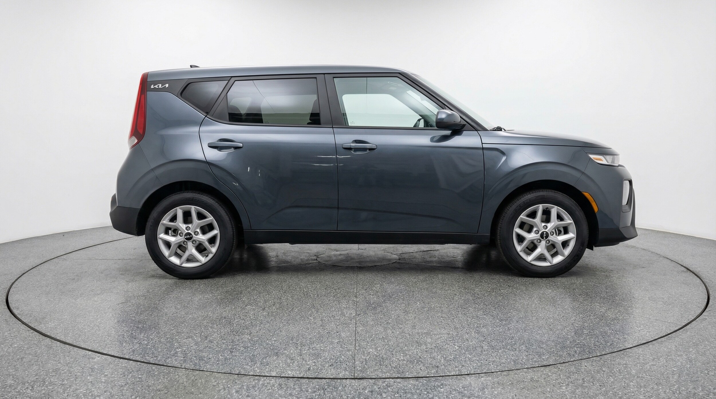 Thumbnail: 2025 Kia Soul - 8