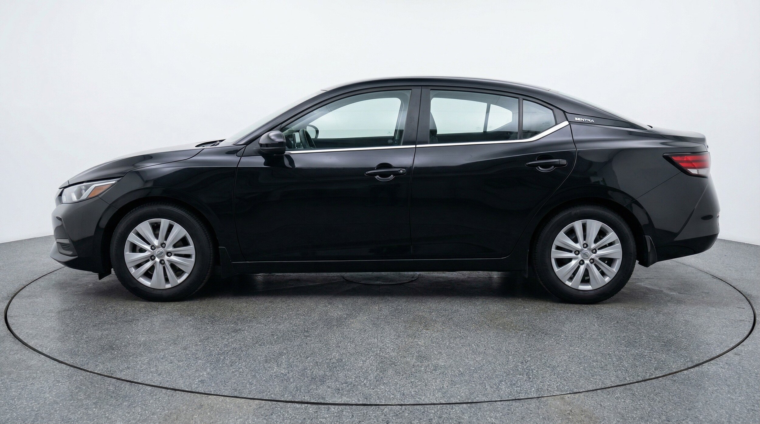 Thumbnail: 2025 Nissan Sentra - 5