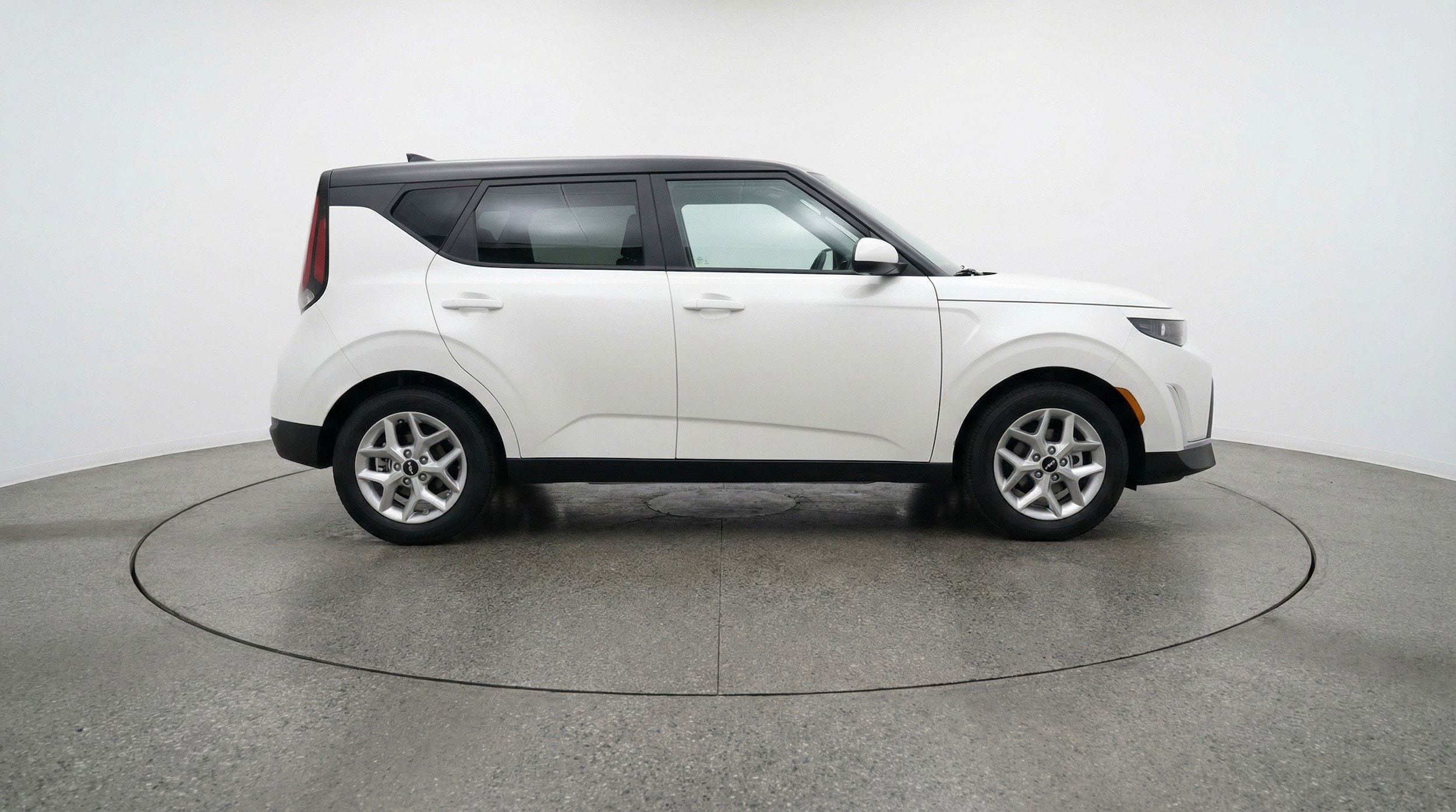 Thumbnail: 2025 Kia Soul - 11