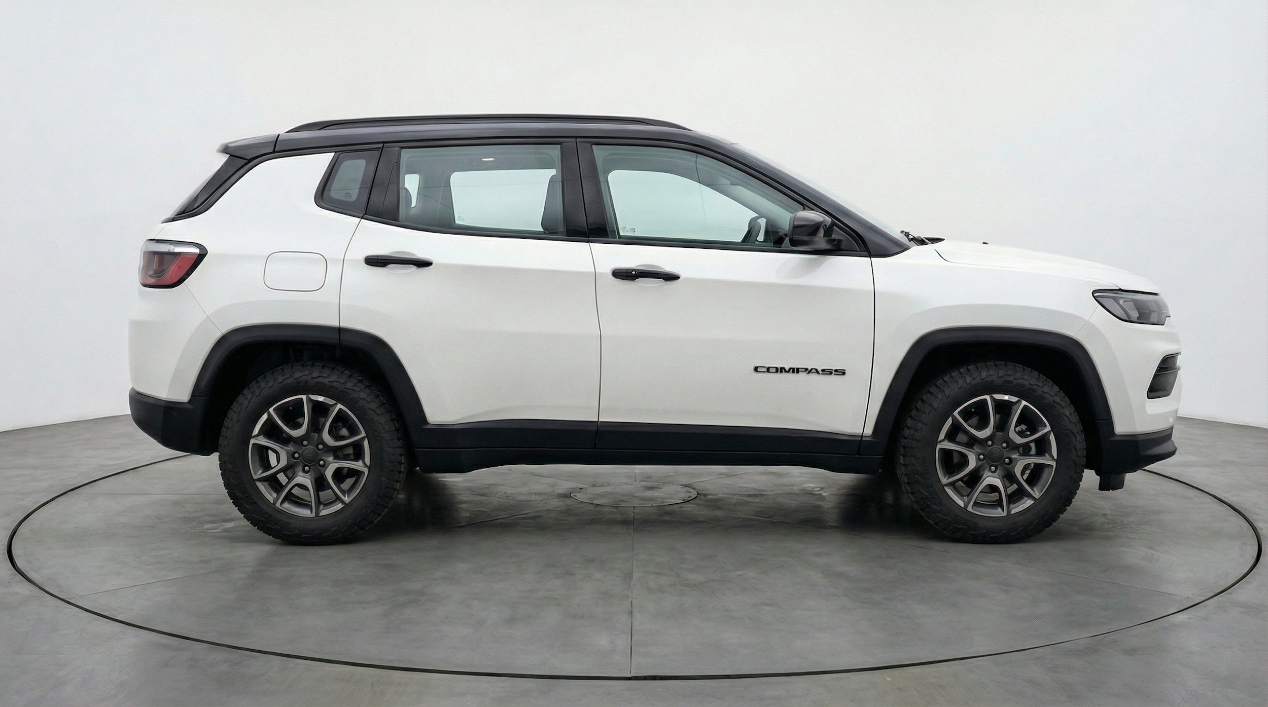Thumbnail: 2025 Jeep Compass - 11