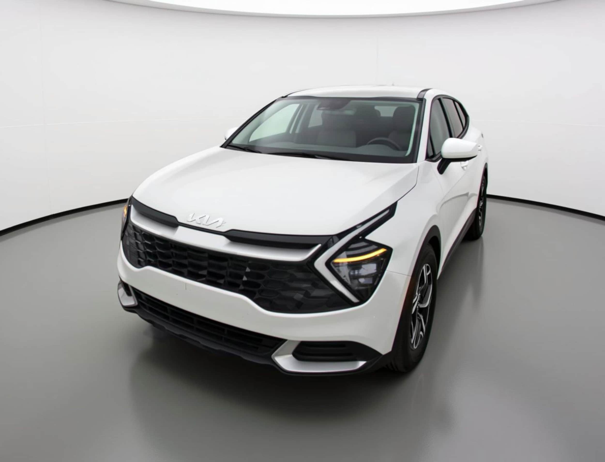 Thumbnail: 2025 Kia Sportage - 3