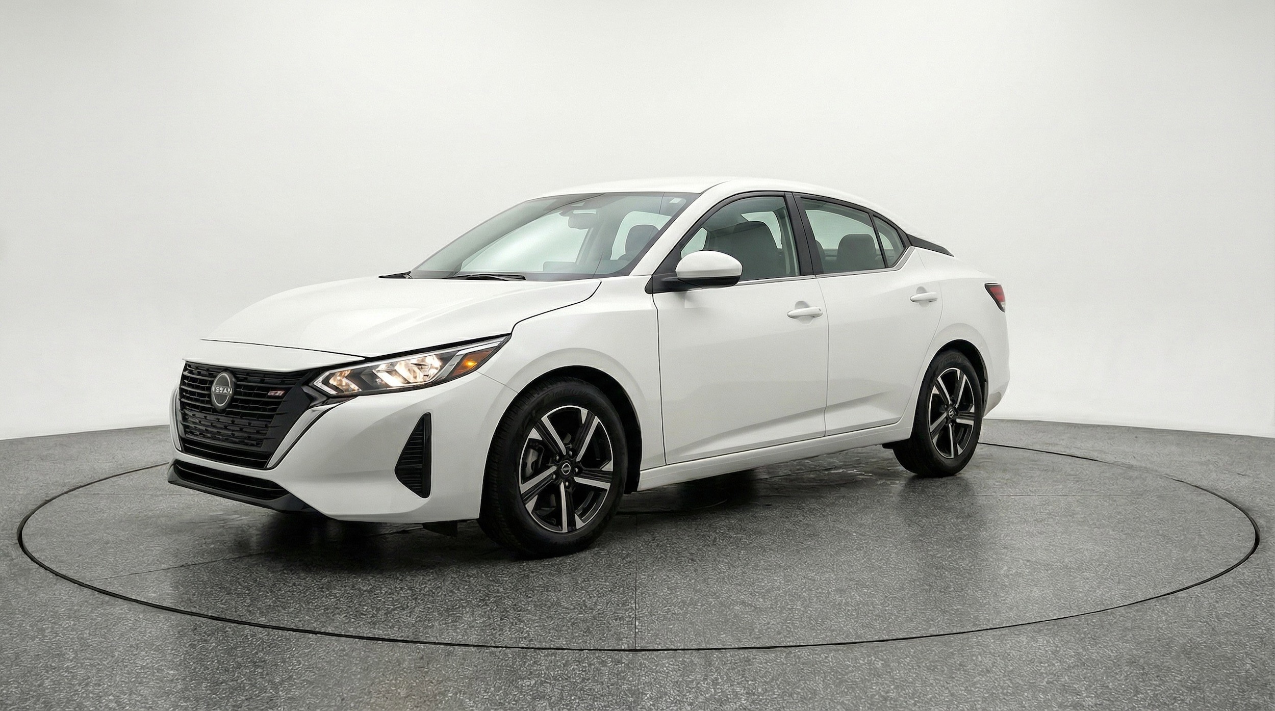 Thumbnail: 2025 Nissan Sentra - 3