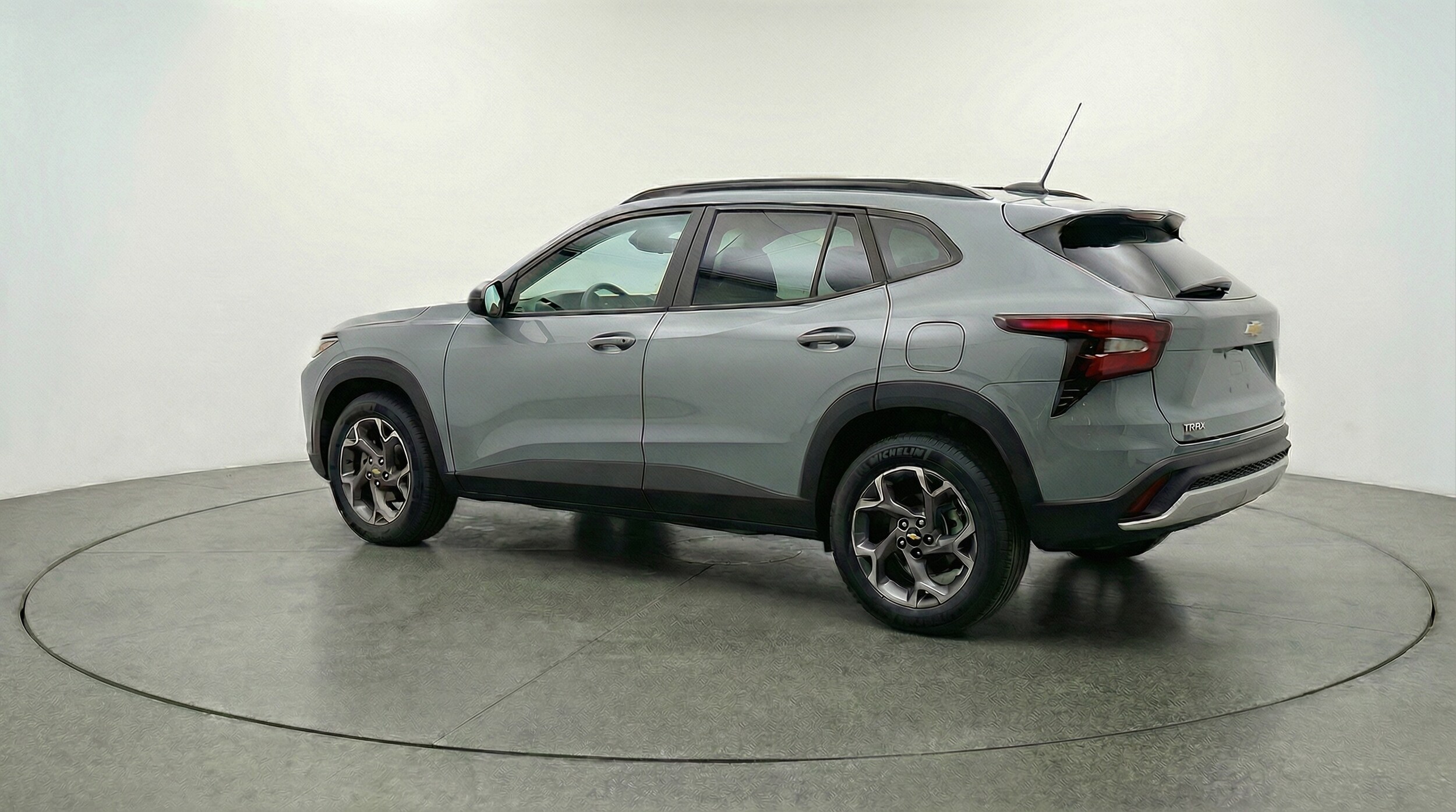 Thumbnail: 2025 Chevrolet Trax - 5