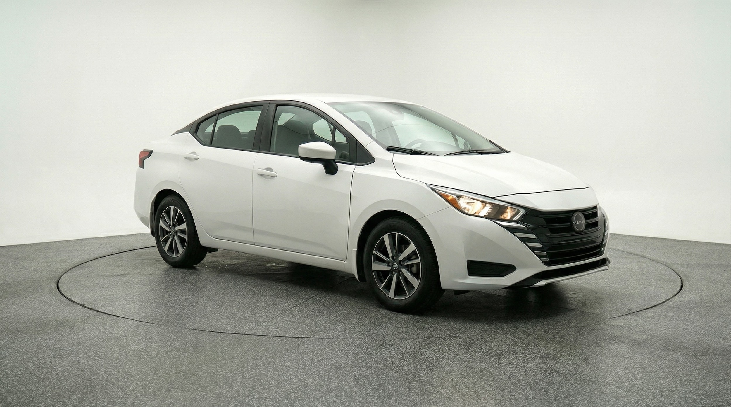 2025 Nissan Versa Sedan SV