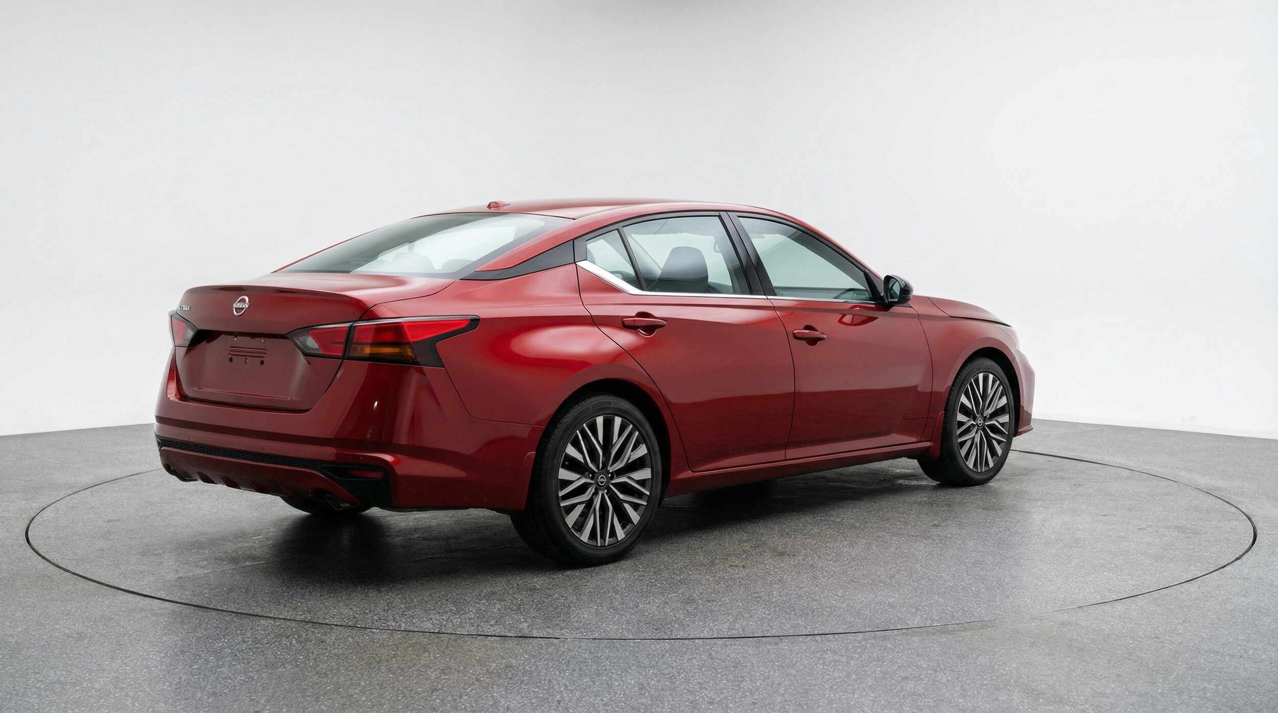 Thumbnail: 2025 Nissan Altima - 9