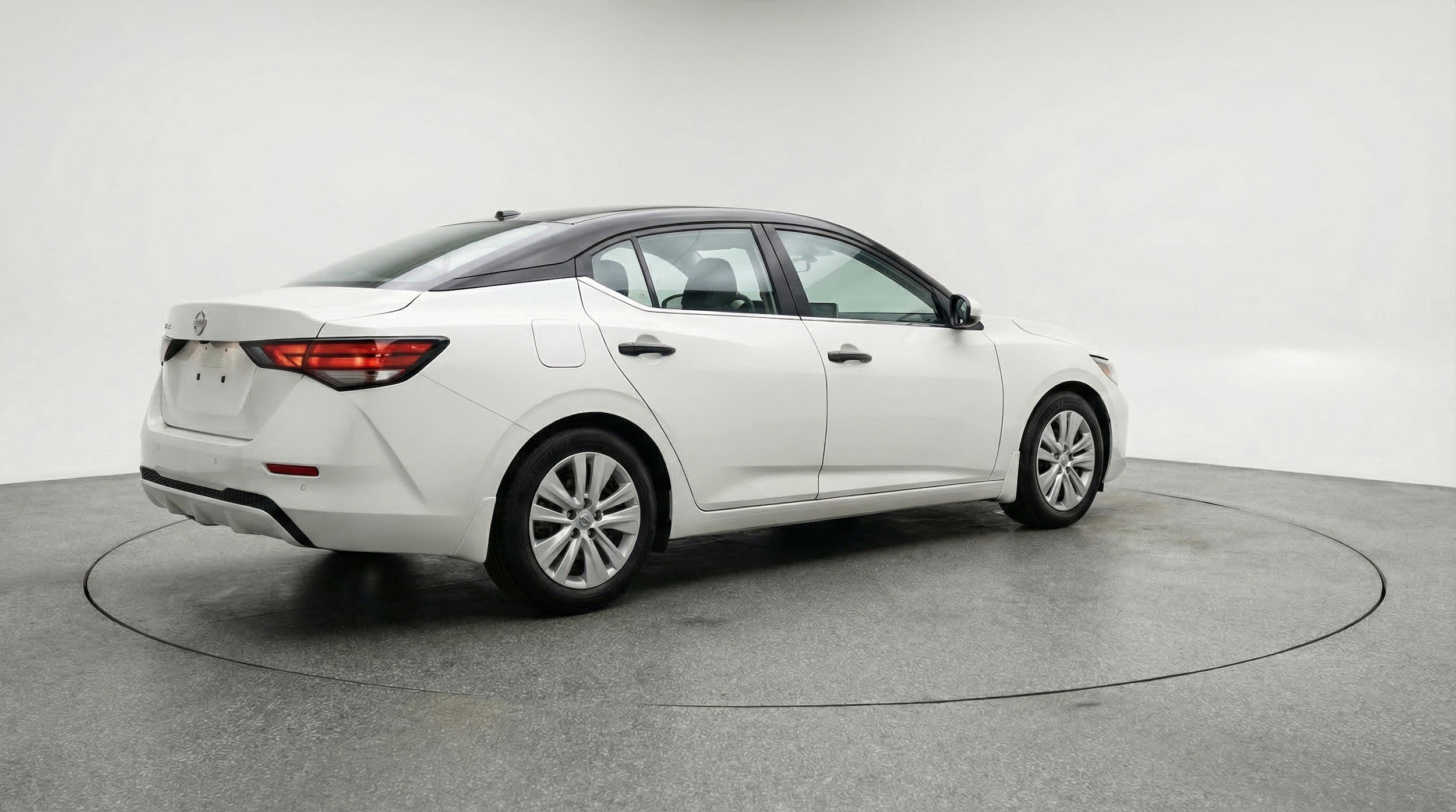 Thumbnail: 2025 Nissan Sentra - 9