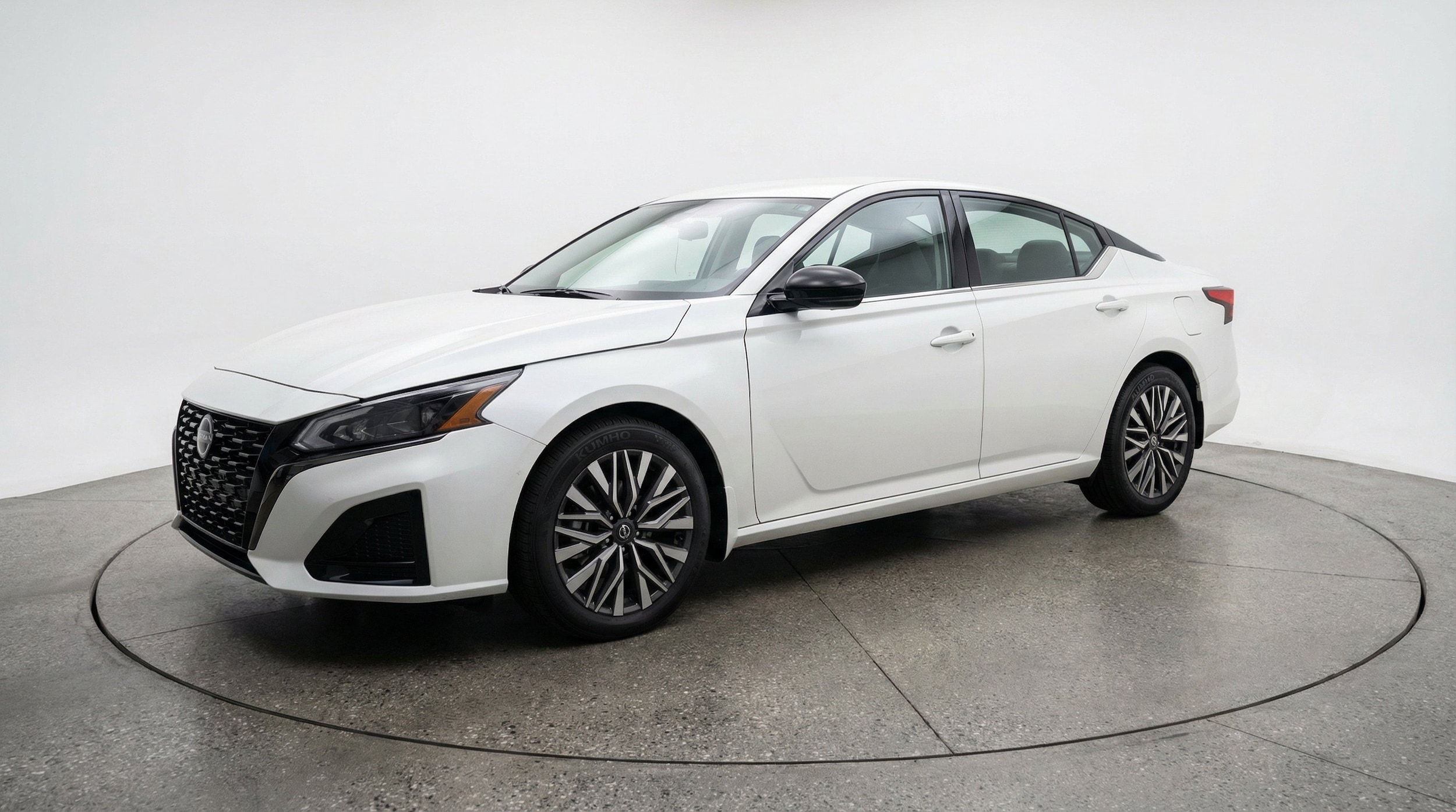 Thumbnail: 2026 Nissan Altima - 3