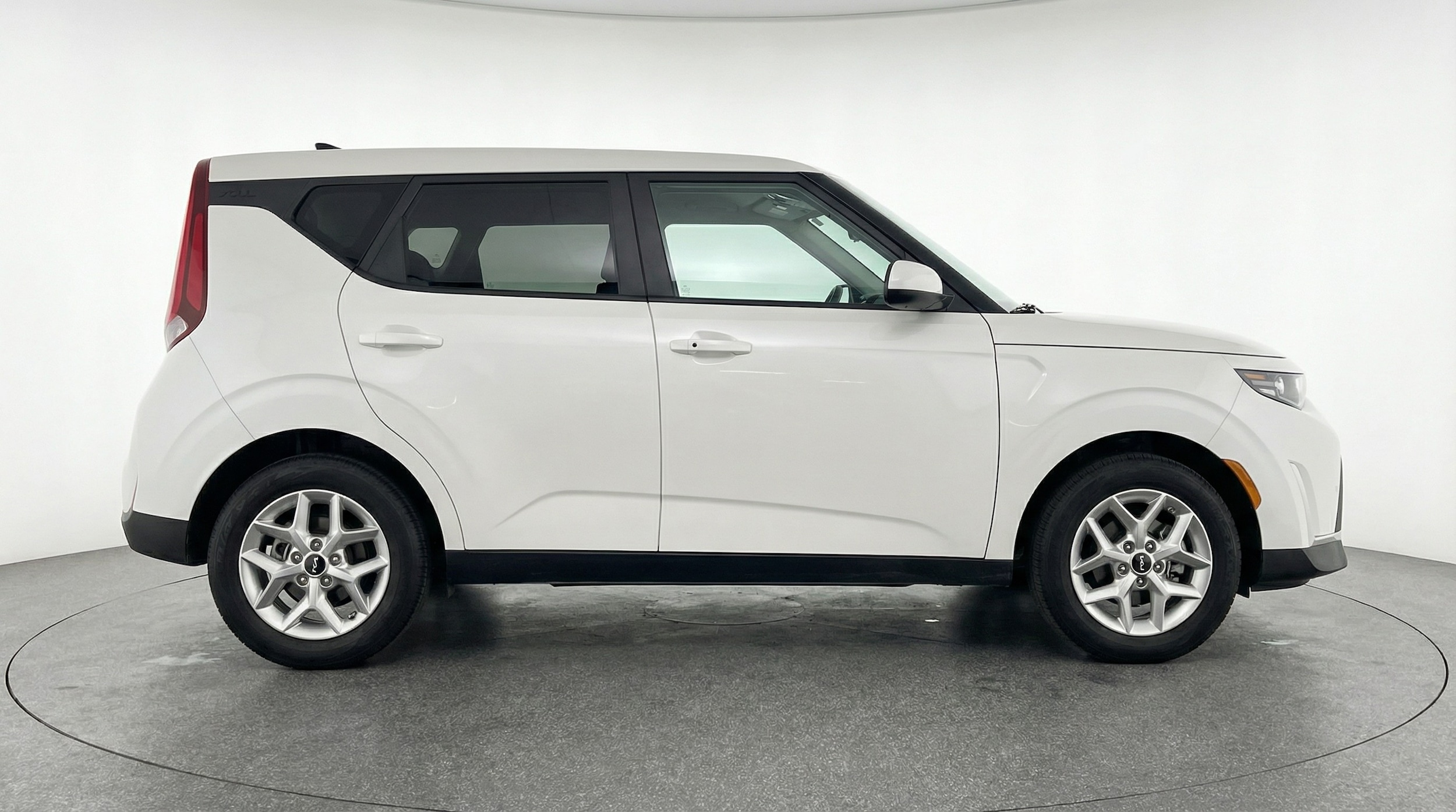 Thumbnail: 2025 Kia Soul - 8