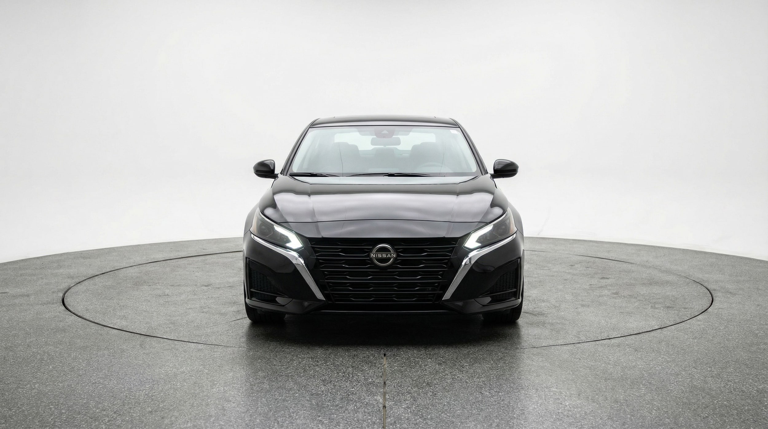 Thumbnail: 2025 Nissan Altima - 2