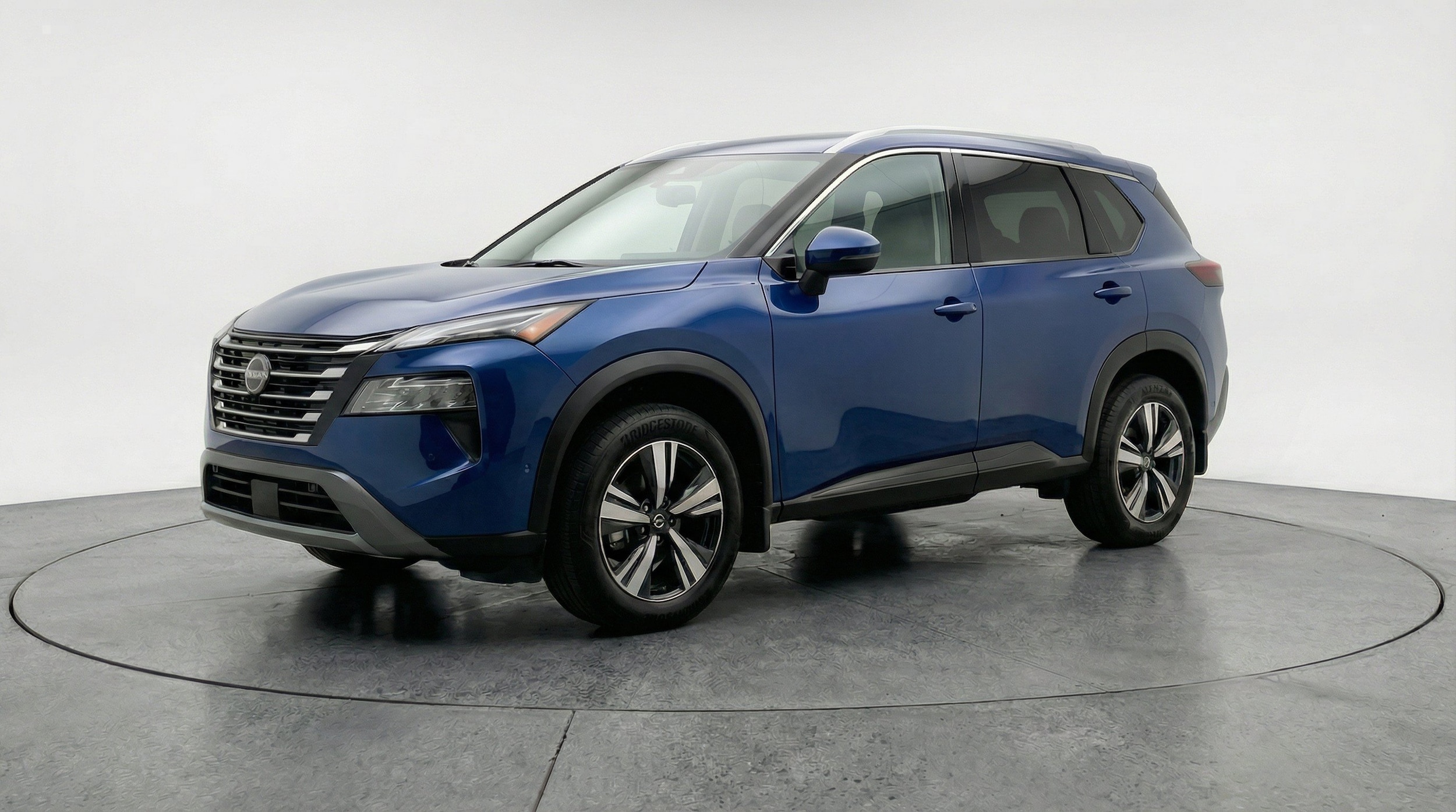 Thumbnail: 2026 Nissan Rogue - 3