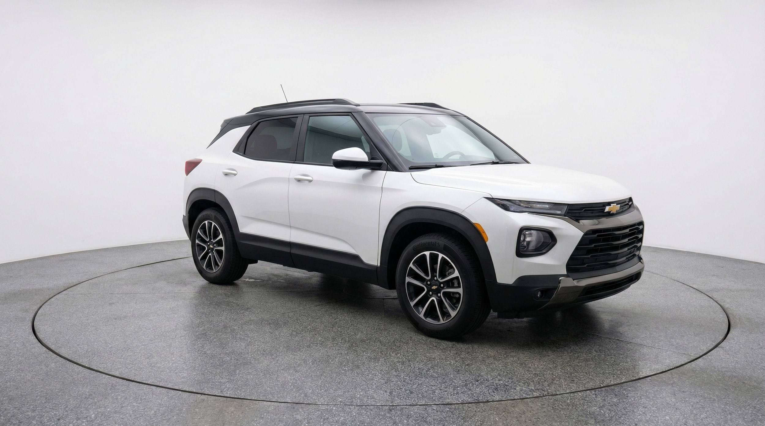 Thumbnail: 2025 Chevrolet TrailBlazer - 1