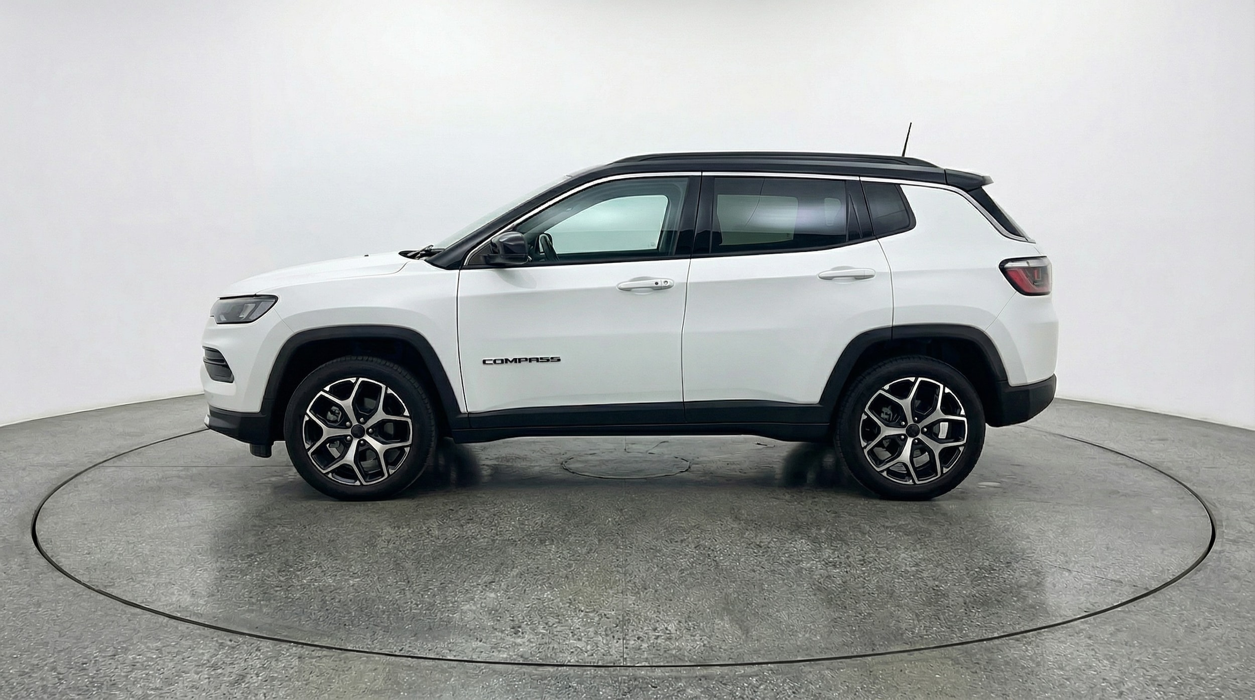 Thumbnail: 2025 Jeep Compass - 4