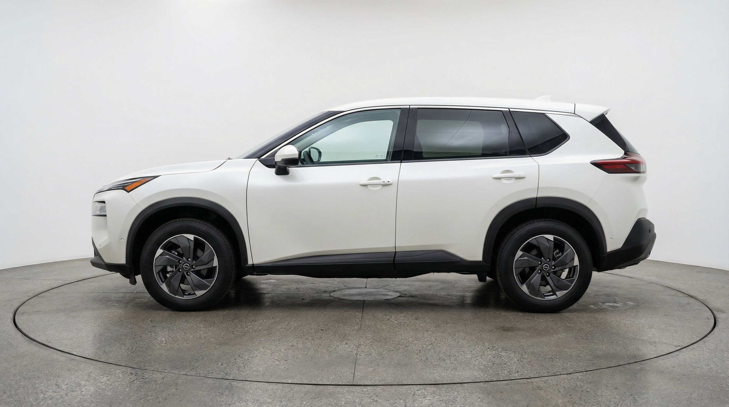 Thumbnail: 2025 Nissan Rogue - 5