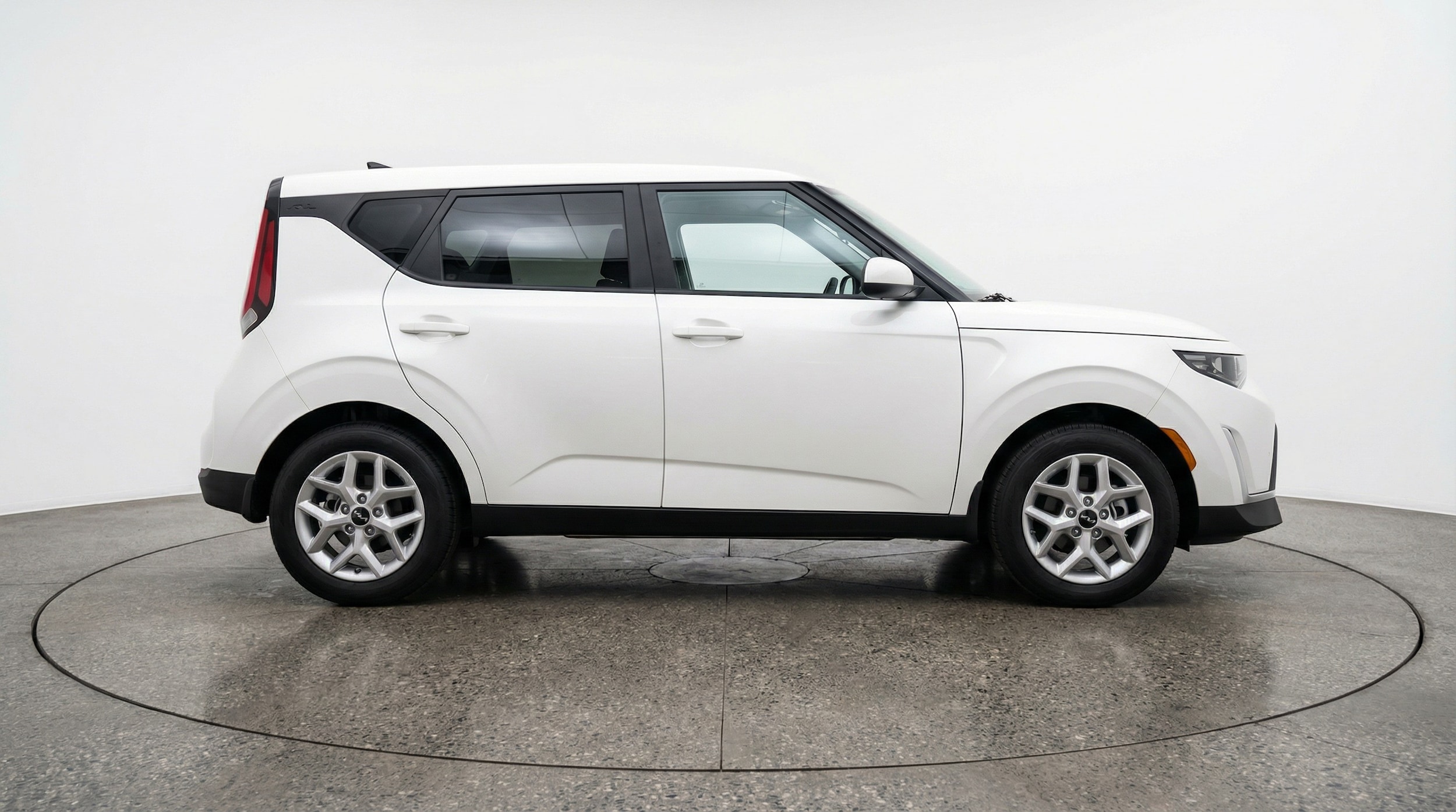 Thumbnail: 2025 Kia Soul - 8