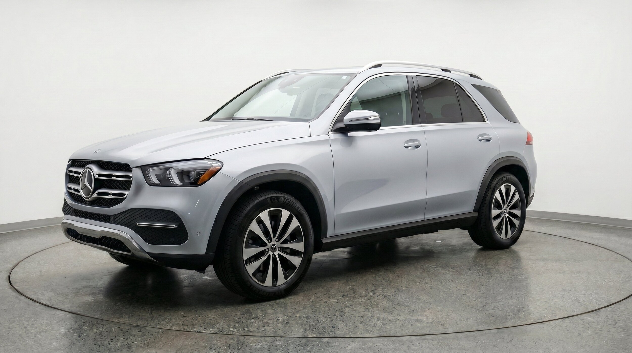 Thumbnail: 2026 Mercedes-Benz GLE - 3