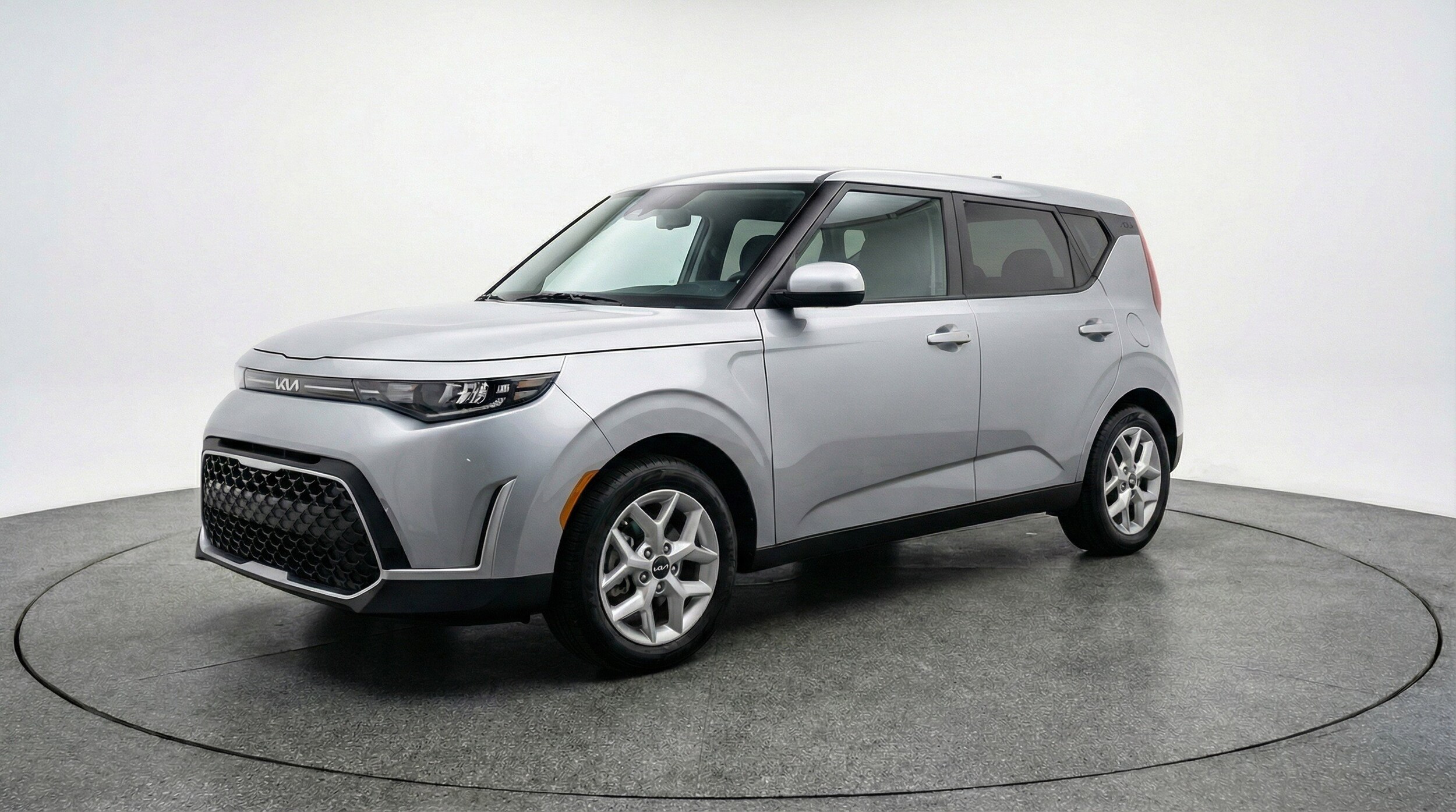 Thumbnail: 2025 Kia Soul - 3