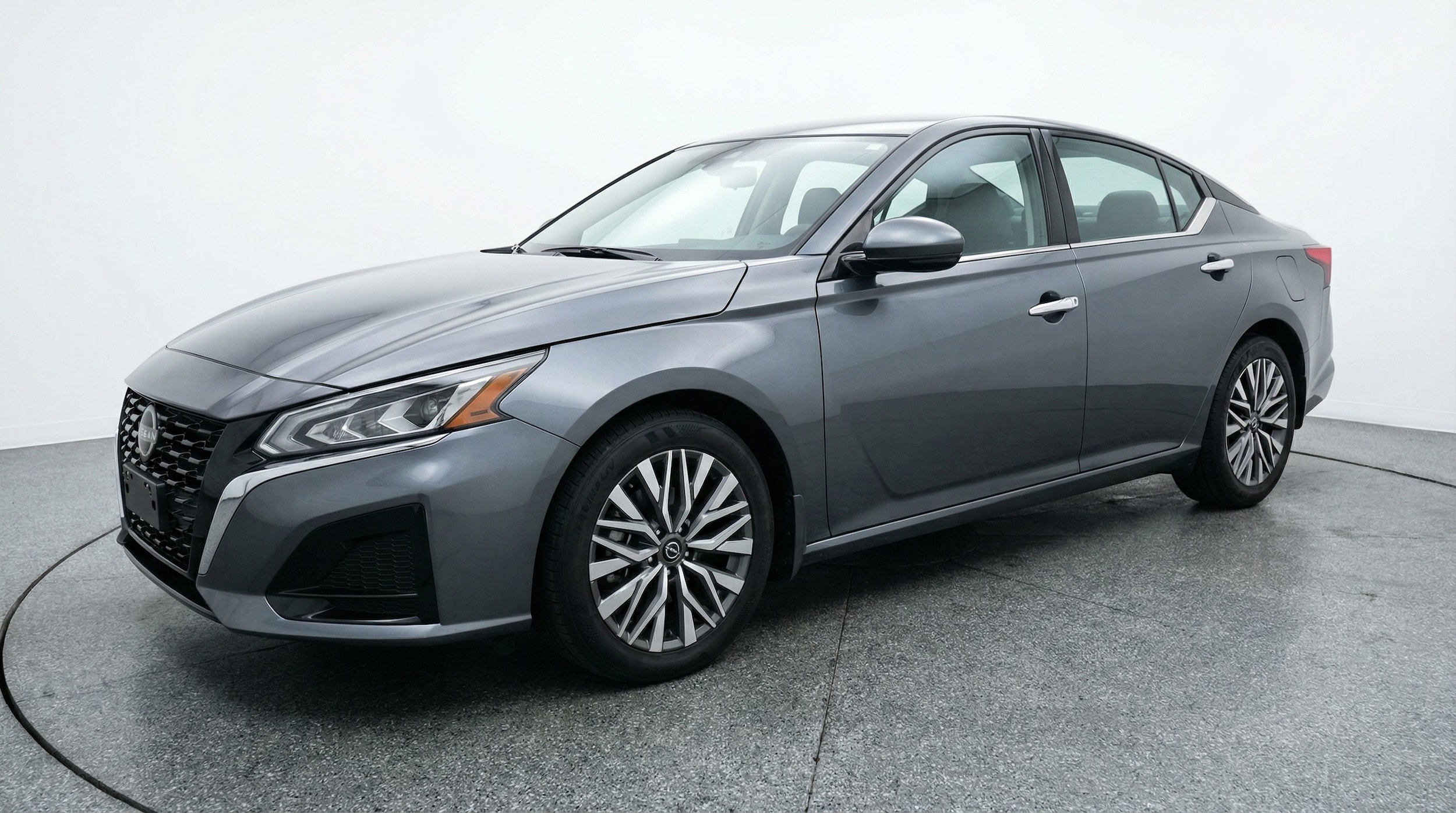 Thumbnail: 2025 Nissan Altima - 3