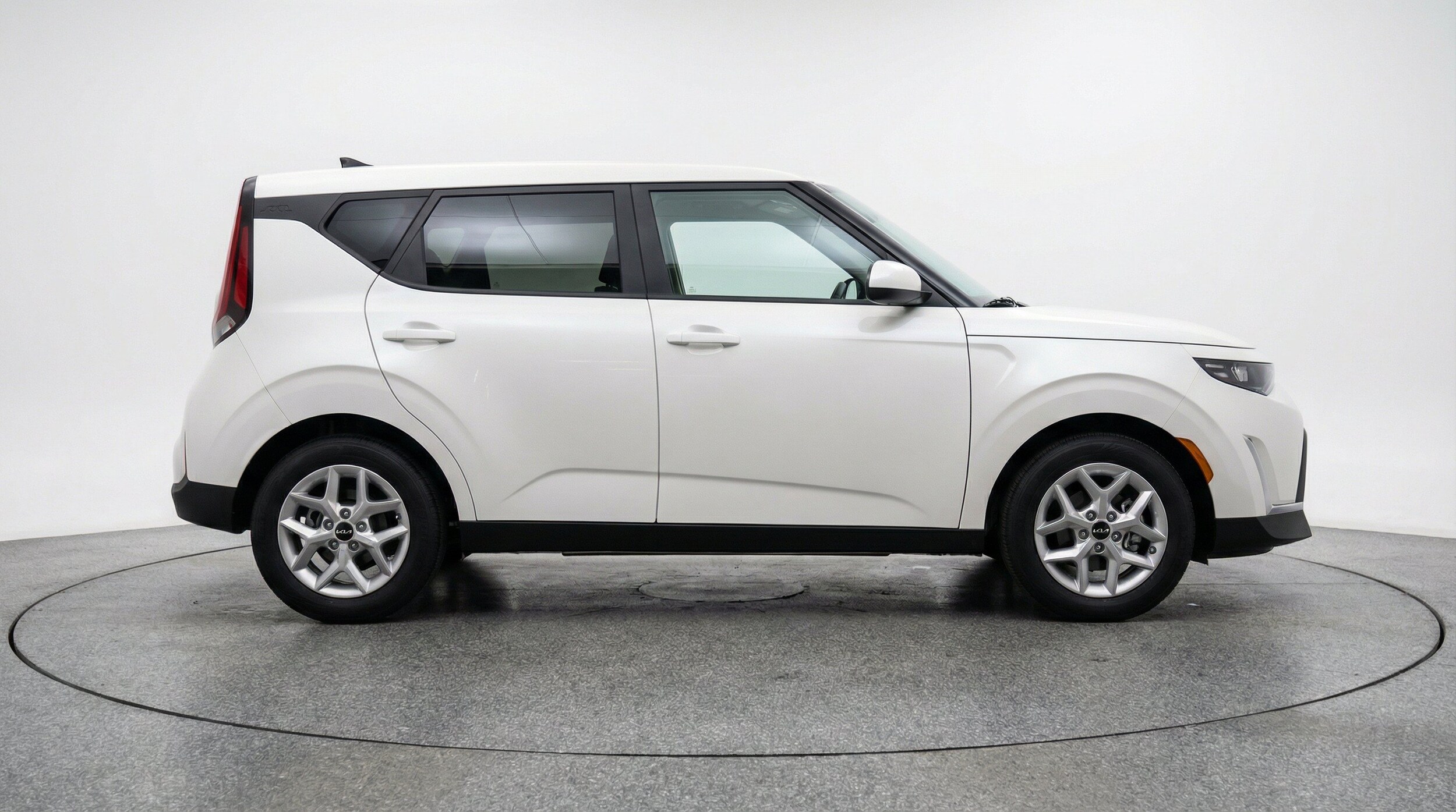 Thumbnail: 2025 Kia Soul - 11