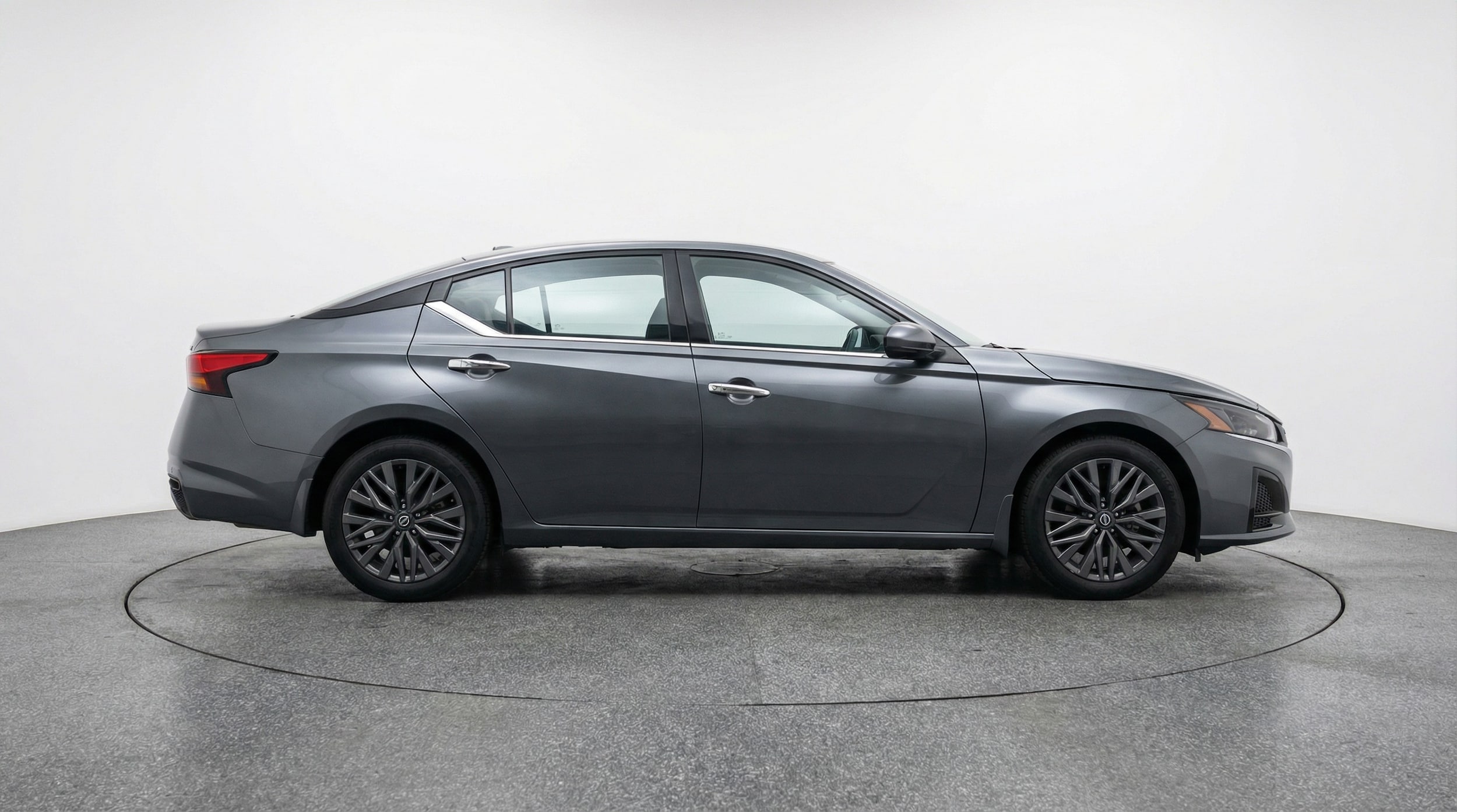 Thumbnail: 2025 Nissan Altima - 8