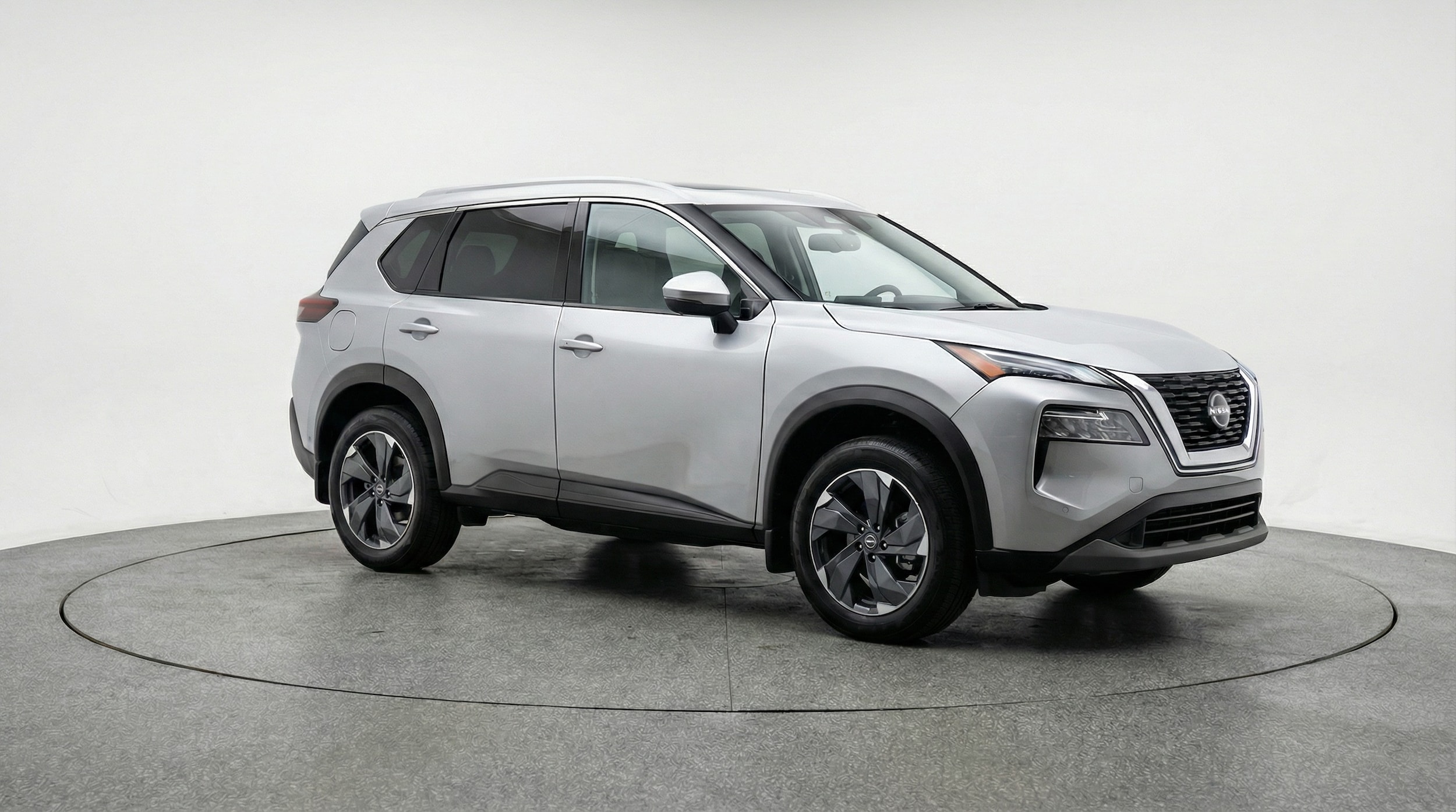 Thumbnail: 2025 Nissan Rogue - 1