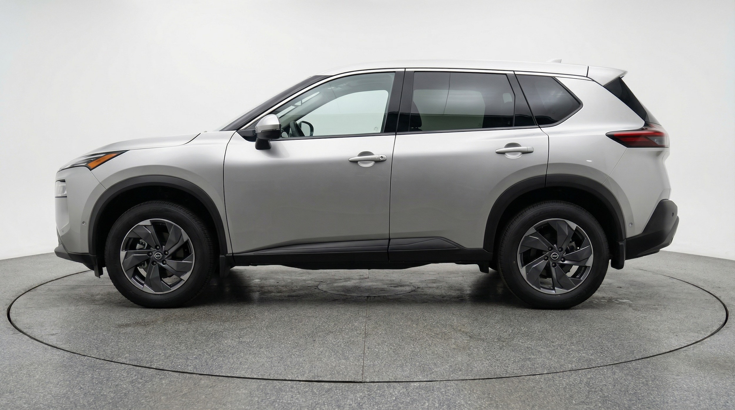 Thumbnail: 2025 Nissan Rogue - 4