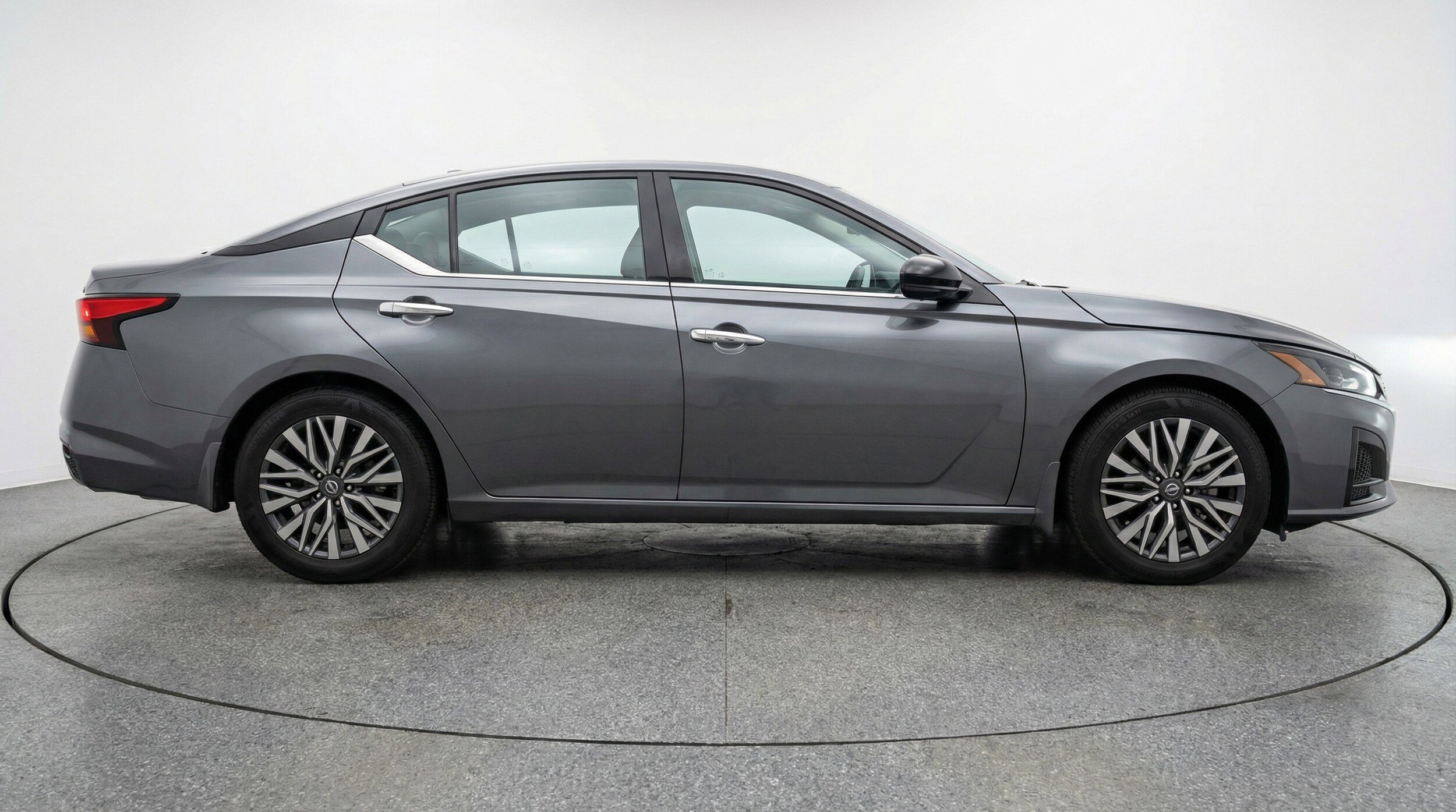 Thumbnail: 2025 Nissan Altima - 11