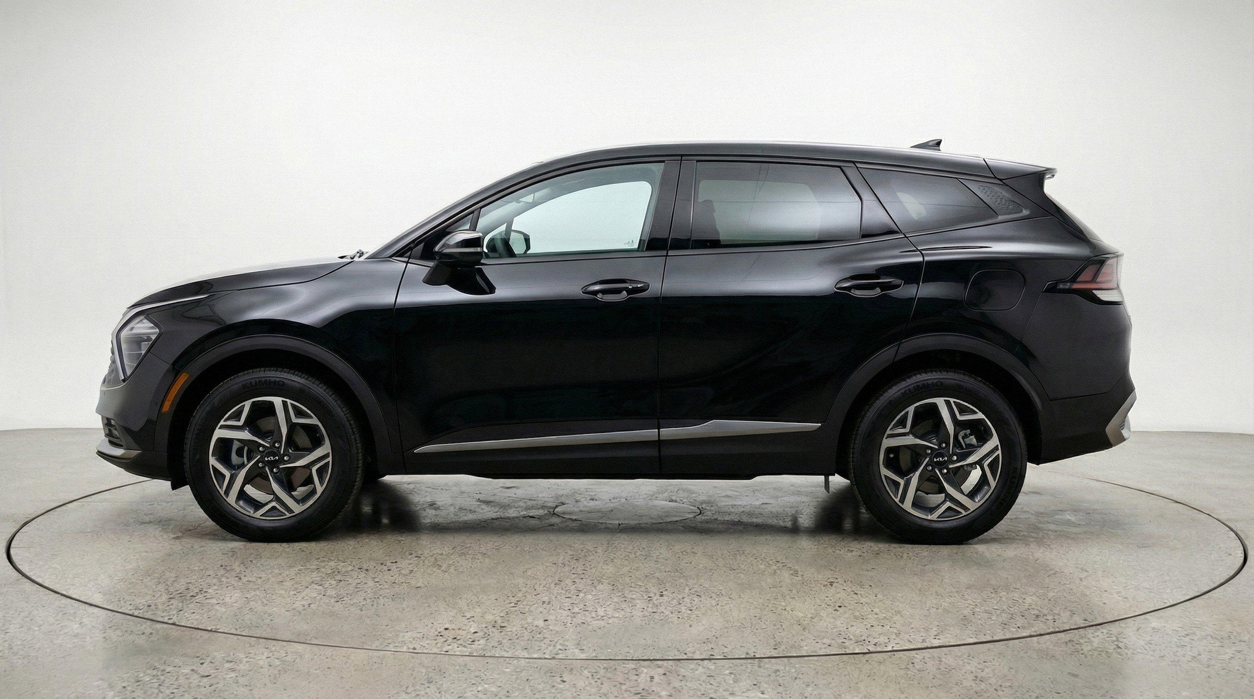 Thumbnail: 2025 Kia Sportage - 5