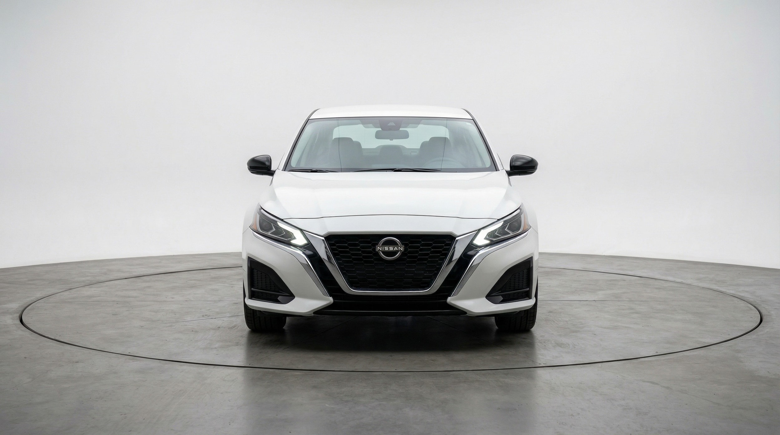 Thumbnail: 2025 Nissan Altima - 2