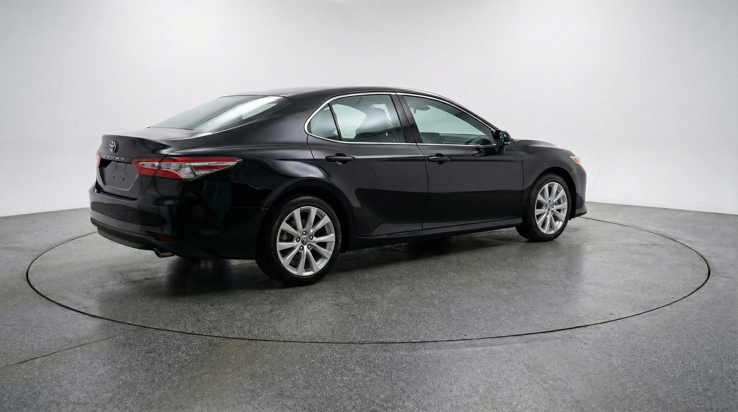 Thumbnail: 2025 Toyota Camry - 9