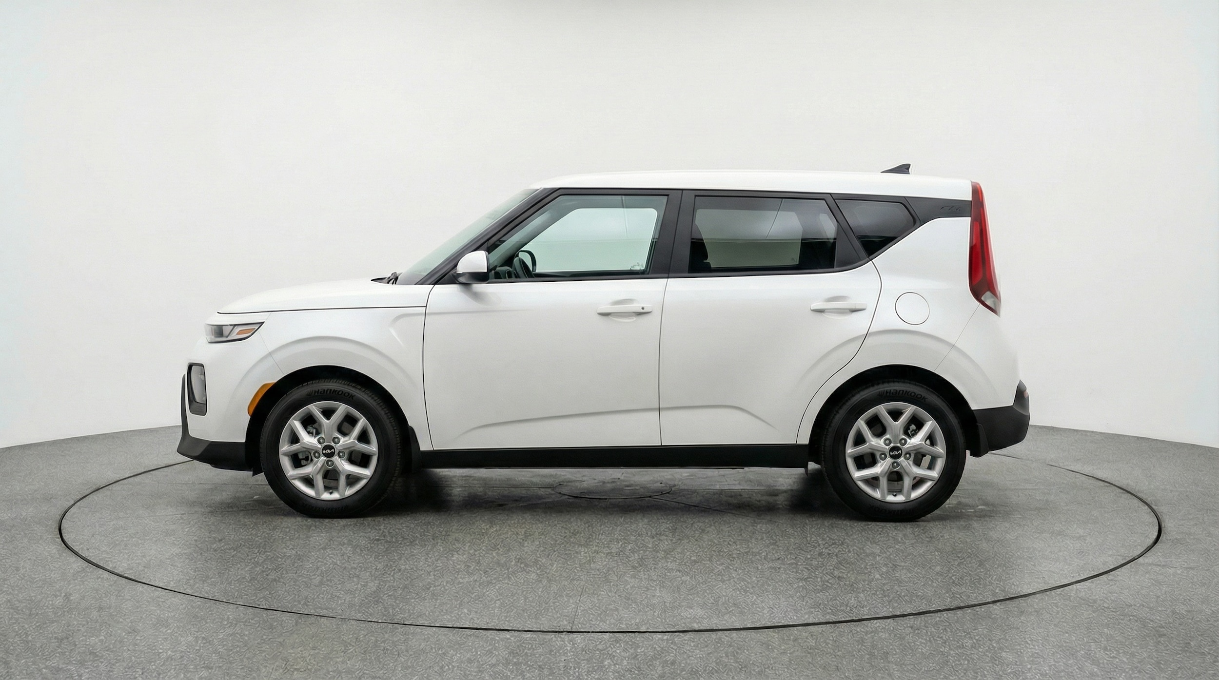 Thumbnail: 2025 Kia Soul - 4