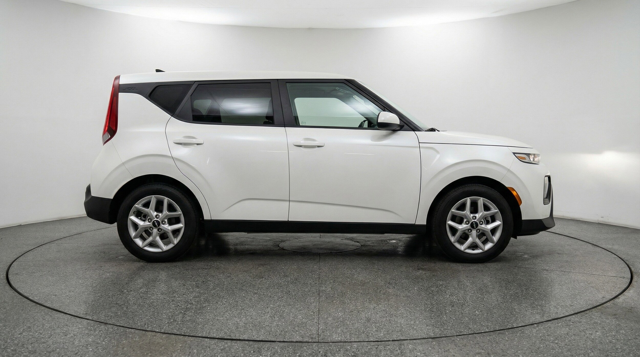 Thumbnail: 2025 Kia Soul - 11