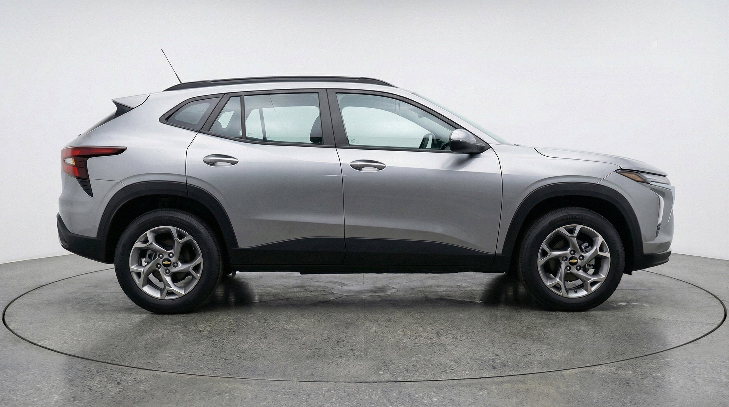 Thumbnail: 2025 Chevrolet Trax - 11